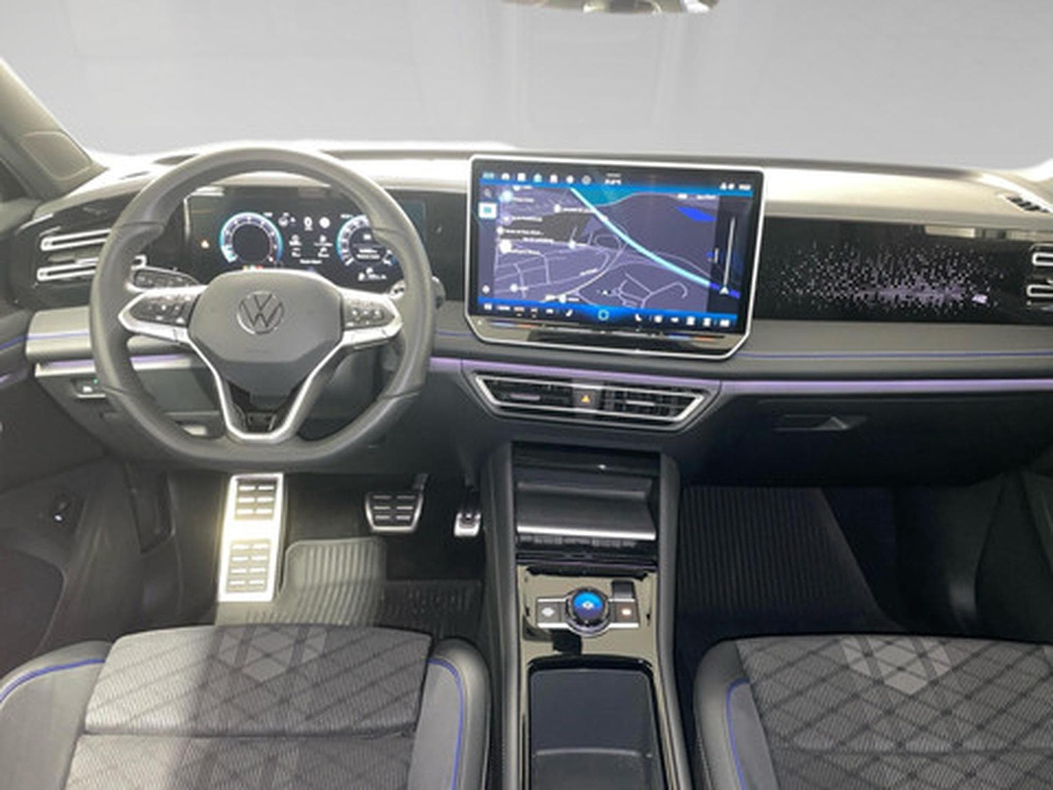 VW Tiguan 1.5 eHybrid R-Line DSG (2026) - Photo 5