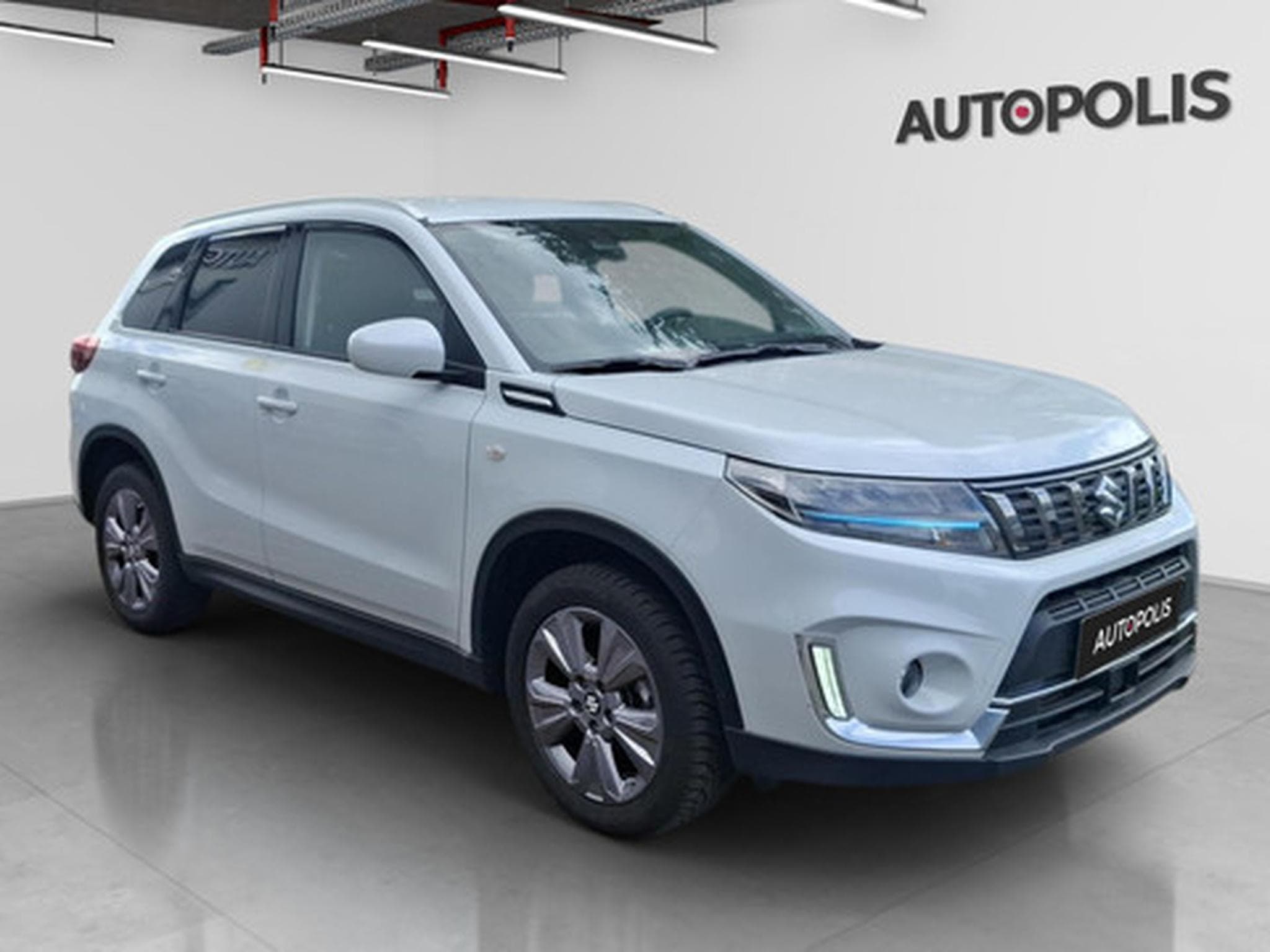 Suzuki Grand Vitara 1.4 Luxe+ MHEV 2WD (2024) - Photo 19