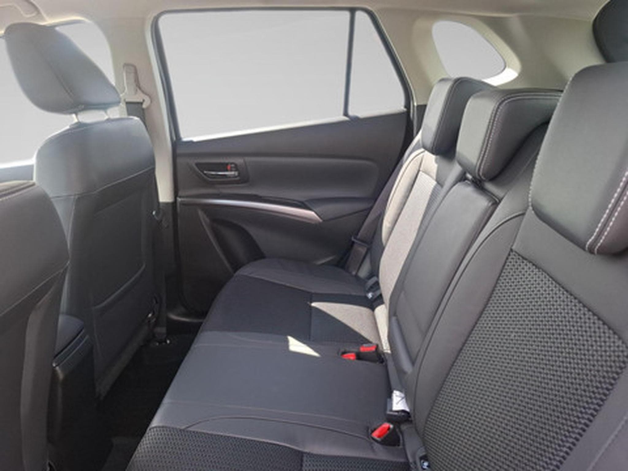 Suzuki S-Cross 1.4 Grand Luxe Xtra A/T 48V Hybrid (2024) - Foto 11