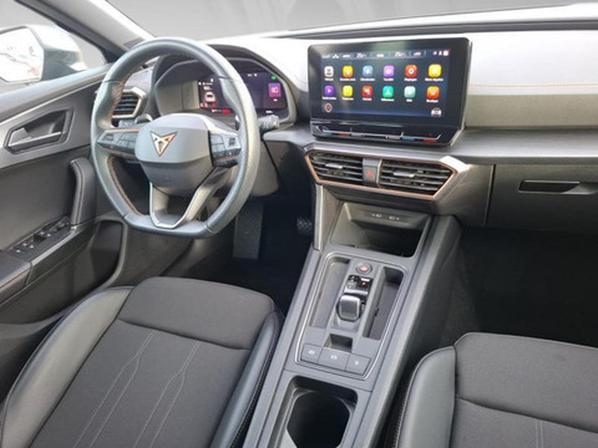 Cupra Formentor 1.5 TSI 110kW DSG (2026) - Photo 6