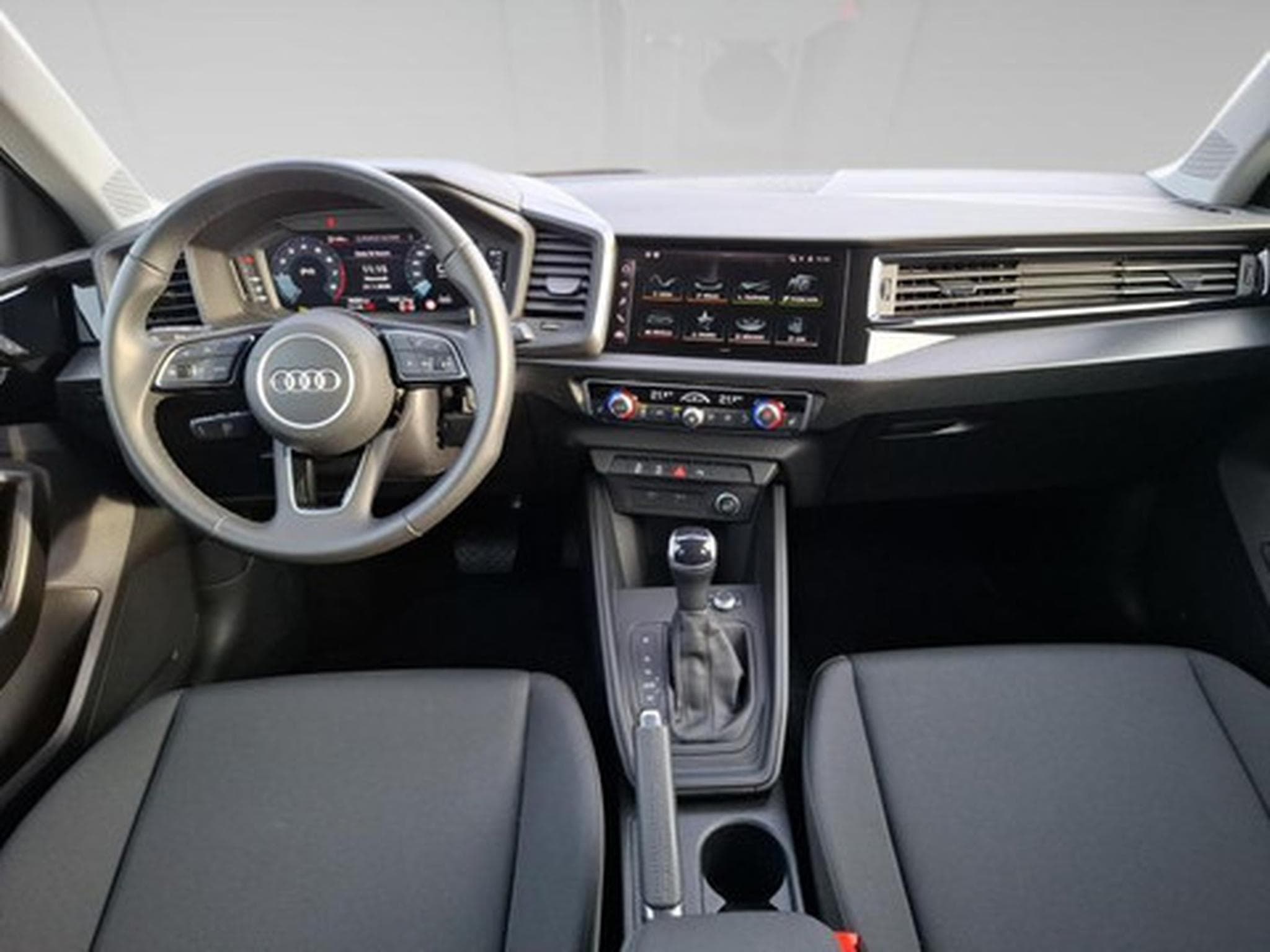 Audi A1 Sportback TFSI 110kW S tronic allstreet (2026) - Photo 5