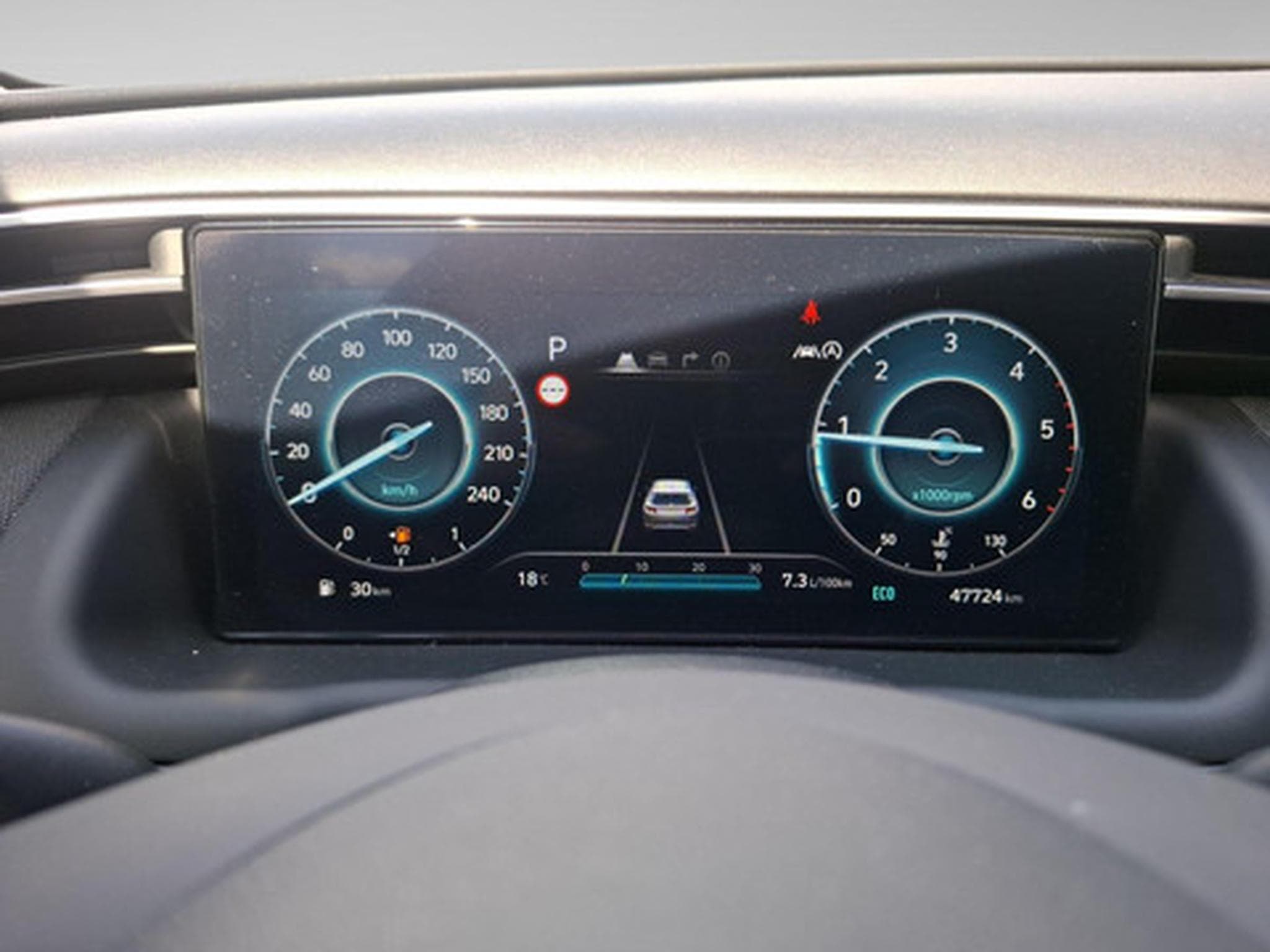 Hyundai Tucson 1.6 CRDi 48V Feel DCT (2023) - Photo 2
