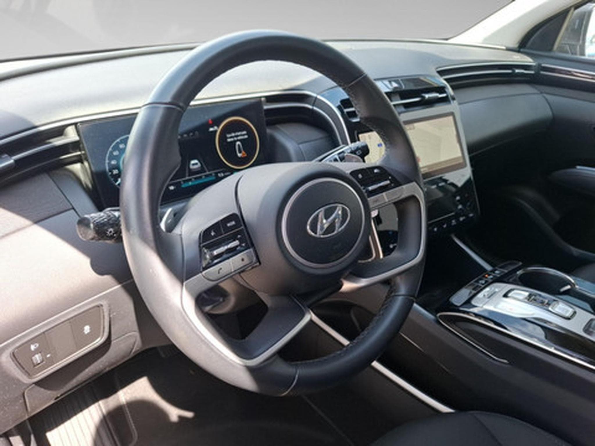Hyundai Tucson 1.6 CRDi 48V Feel DCT (2023) - Photo 8