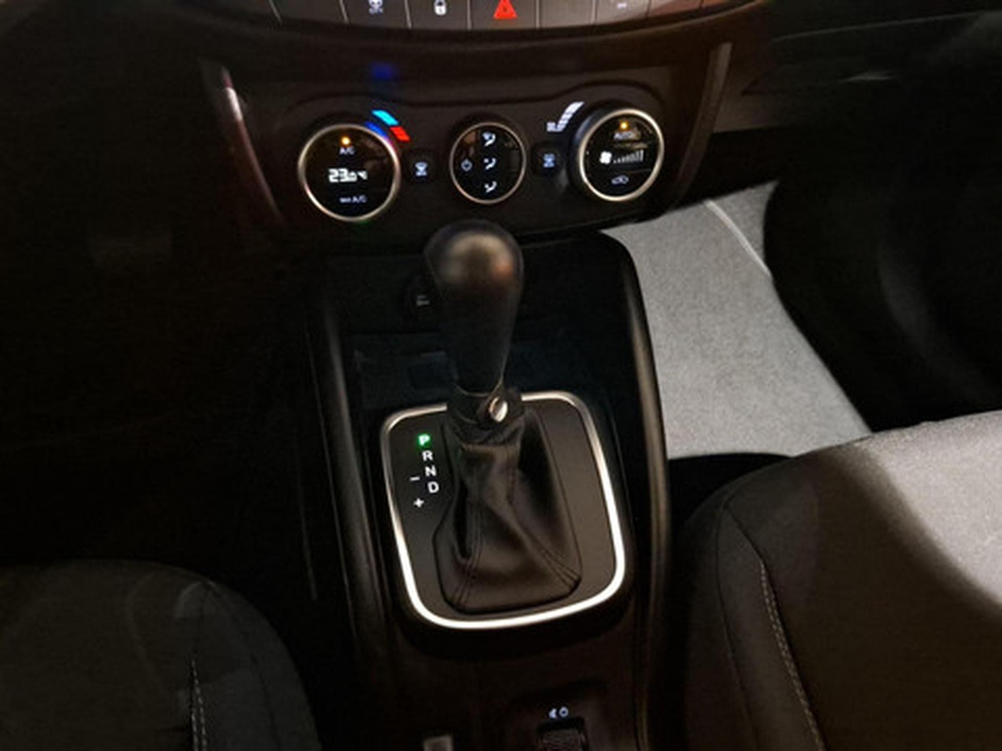 Fiat Tipo 1.5 HYBRID CROSS (2026) - Photo 10