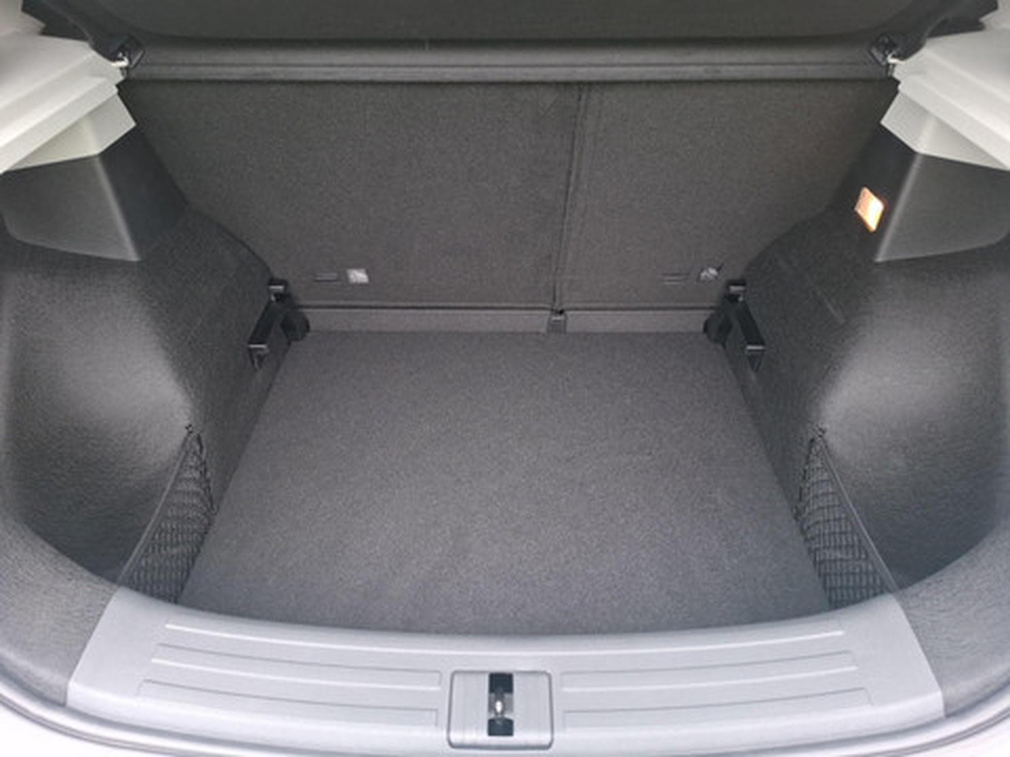 MG ZS 1.0 T-GDi AT LUXURY (2024) - Photo 12