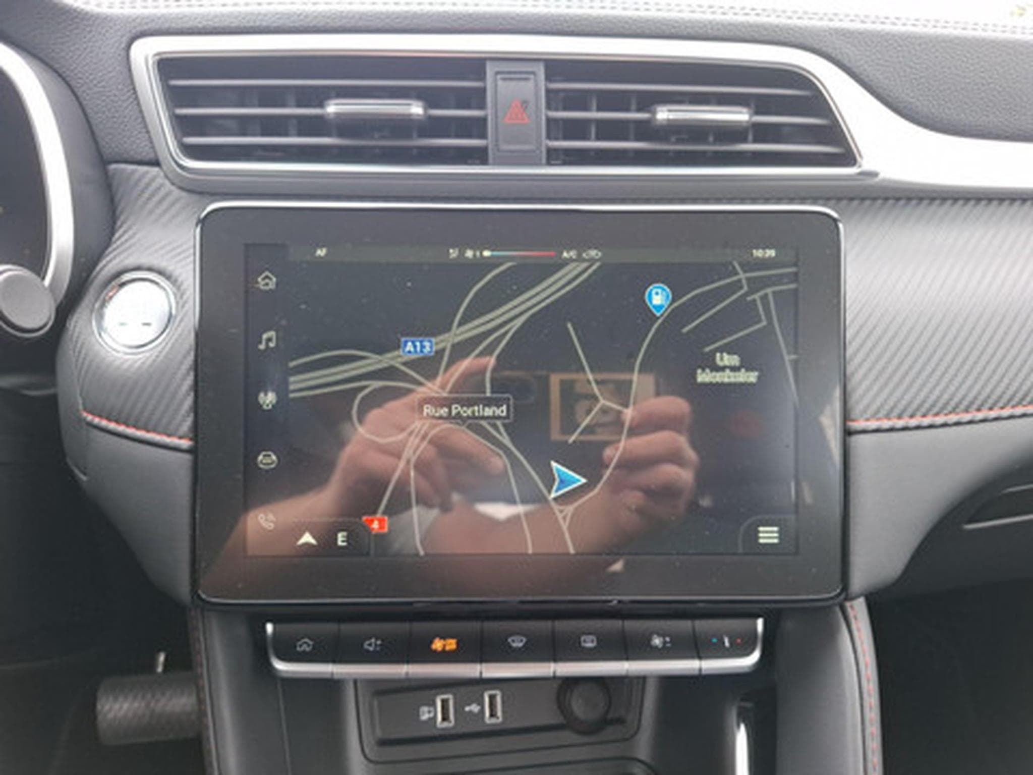 MG ZS 1.0 T-GDi AT LUXURY (2024) - Photo 3