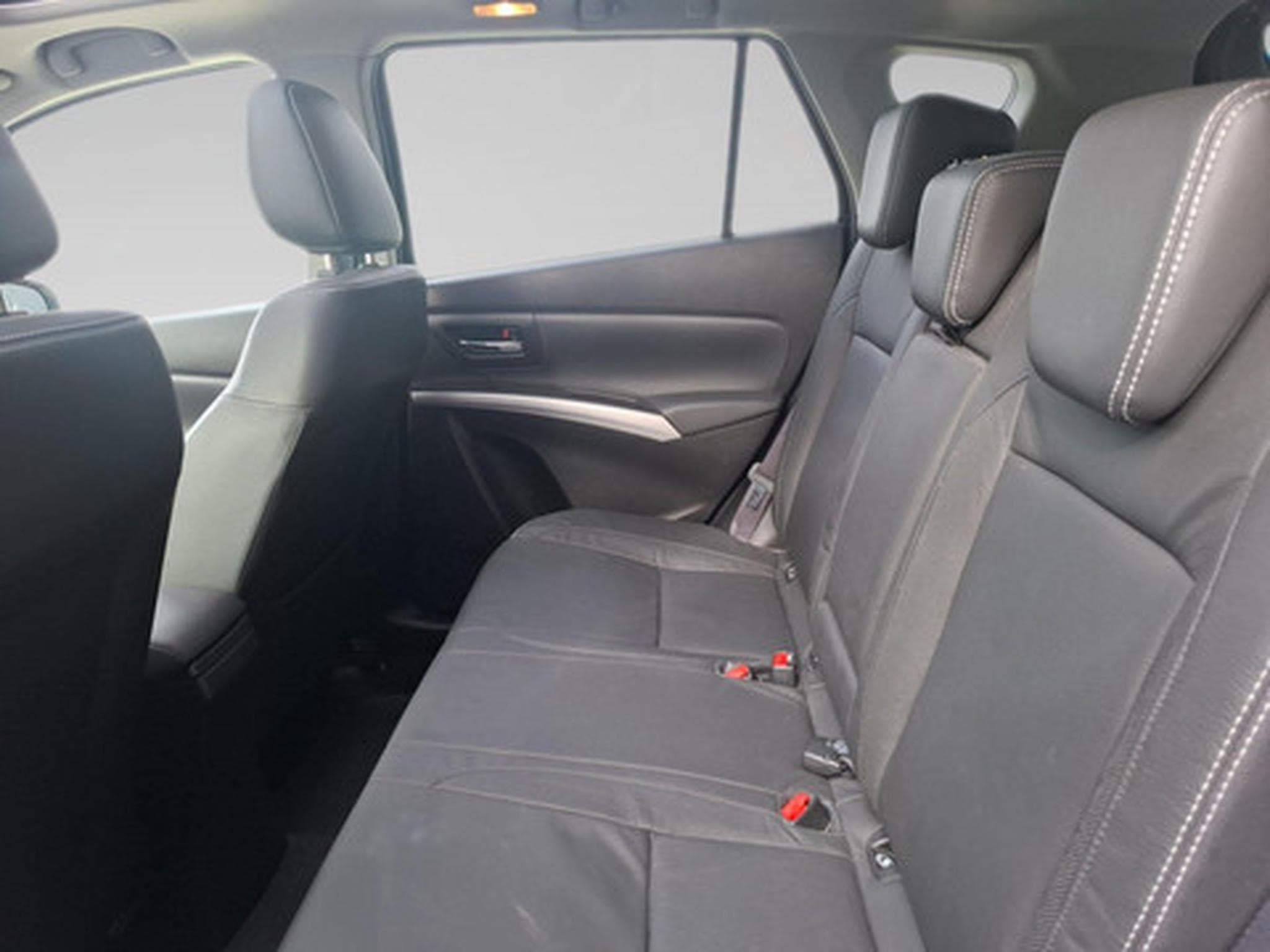 Suzuki S-Cross 1.4 Grand Luxe Xtra A/T 4x4 (2017) - Foto 11