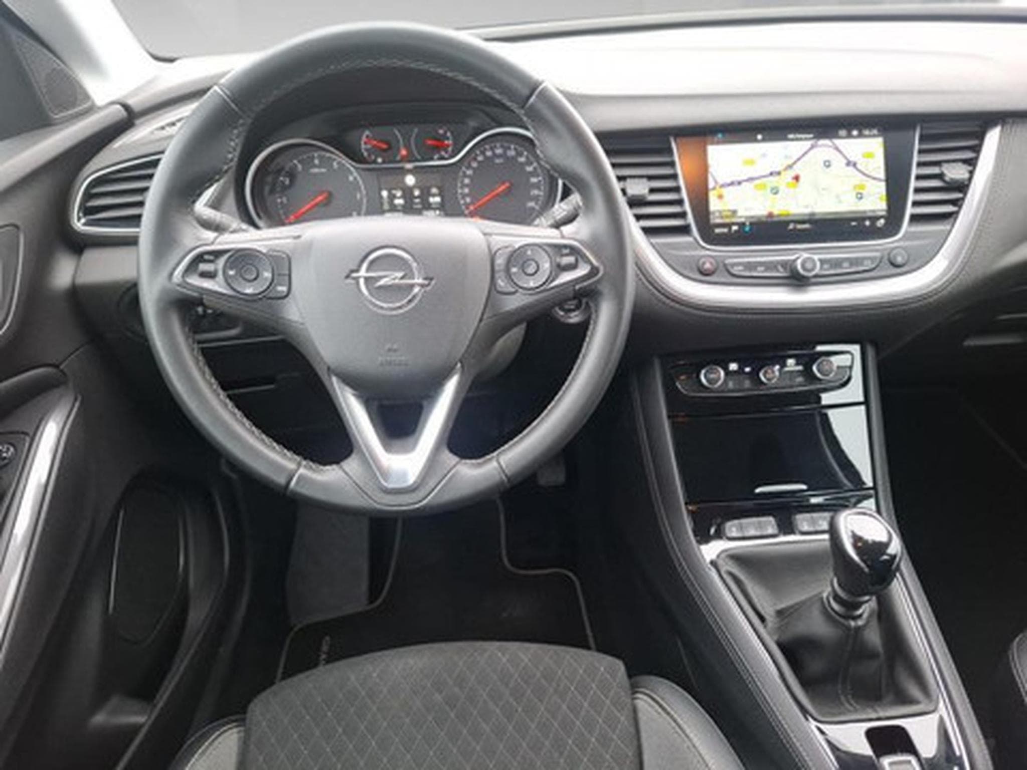 Opel Grandland 1.5 Turbo ECOTEC D S/S MT6 Innovation (2026) - Photo 7