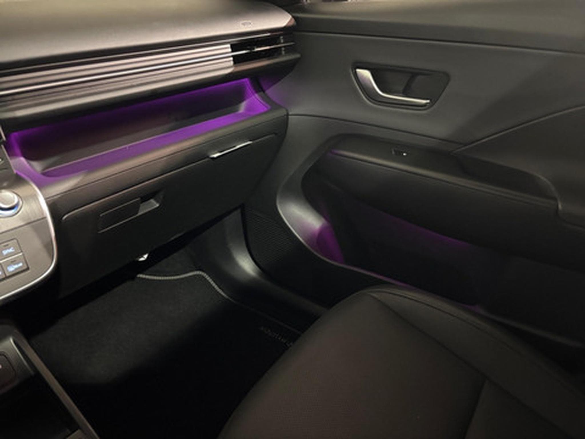 Hyundai Kona 1.6 SHINE (2026) - Photo 9