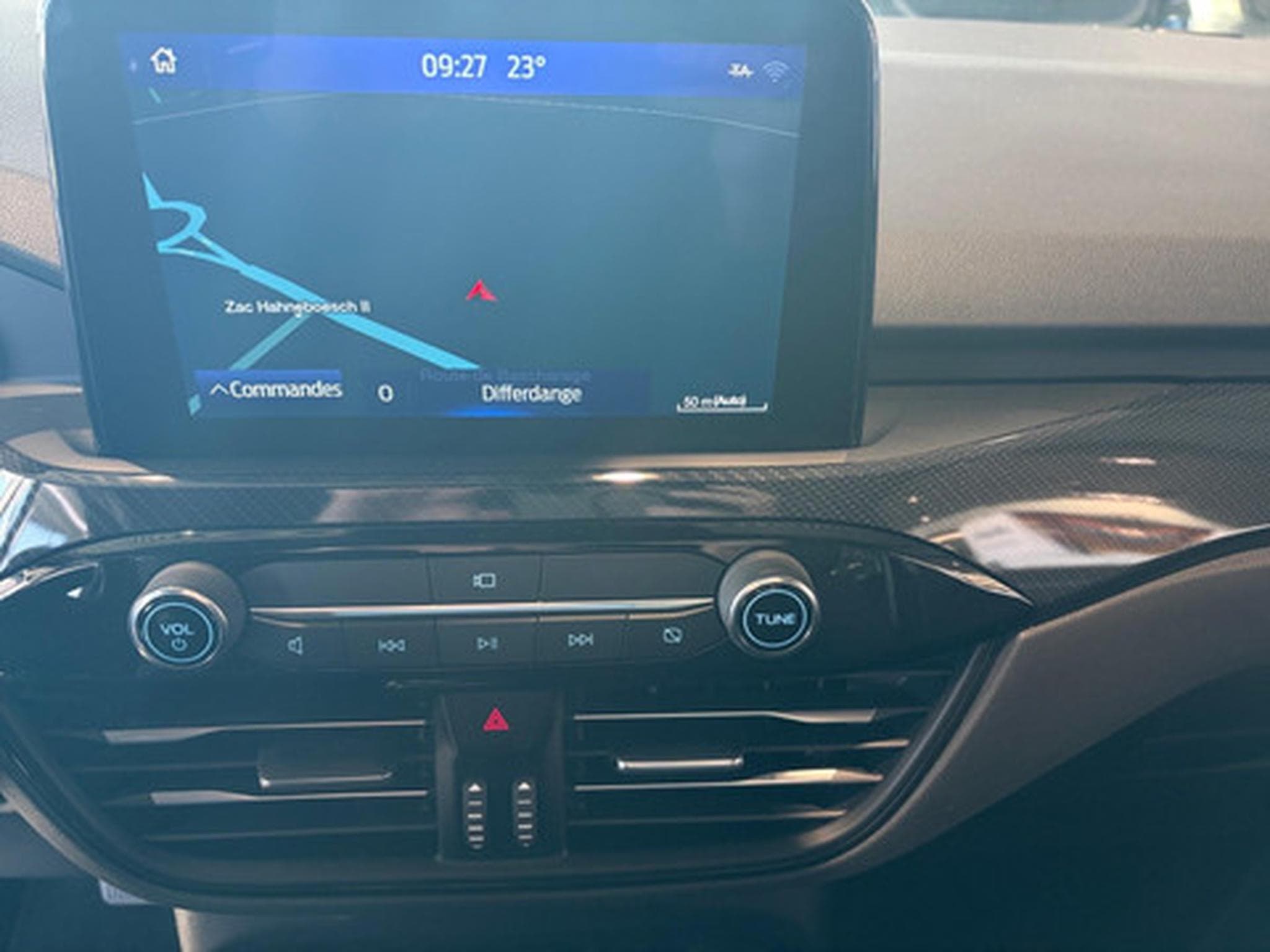 Ford Kuga 2.5i PHEV Aut. 165kW ST-Line (2026) - Photo 3