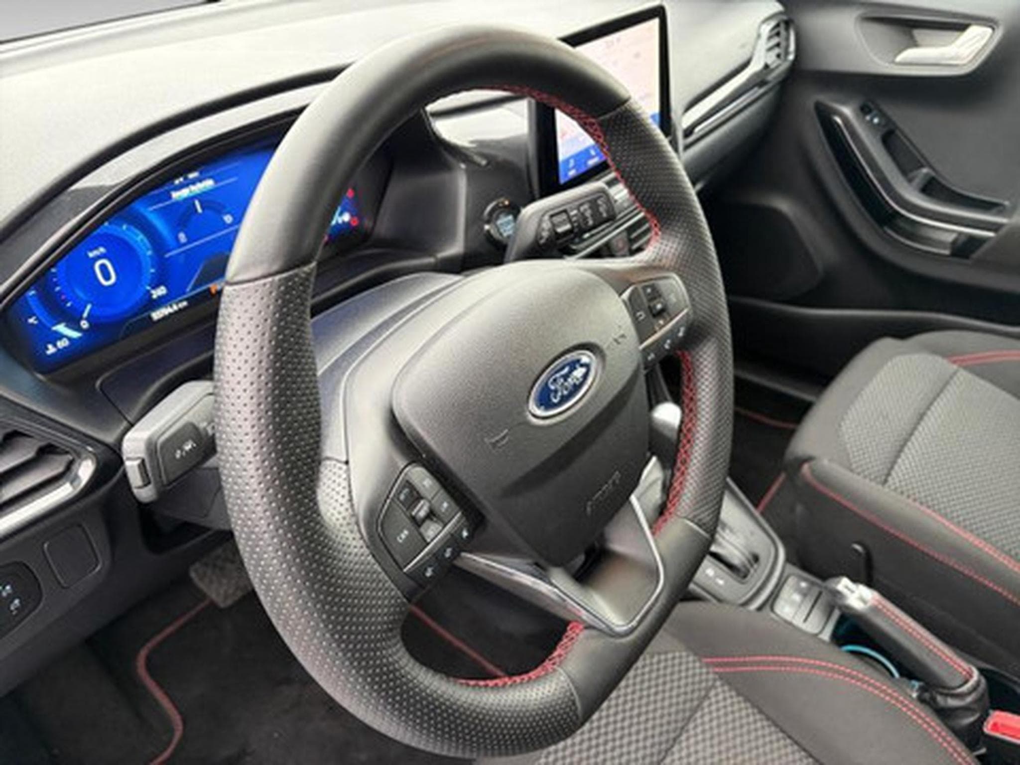 Ford Puma 1.0i Ecoboost MHEV 92kW Aut. ST-Line (2026) - Photo 8