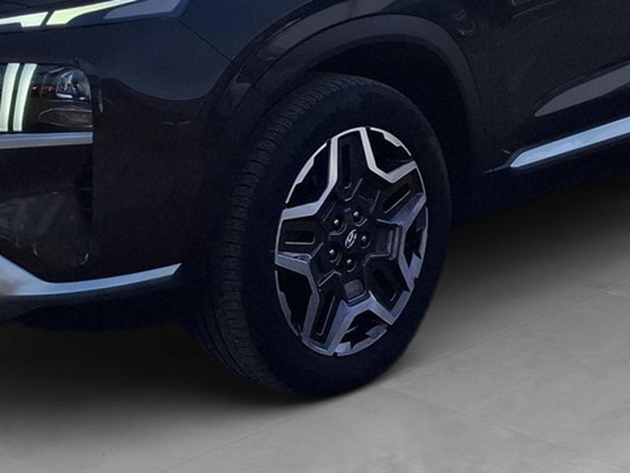 Hyundai Santa Fe 1.6 T-GDi Hybrid 4x4 Shine Aut. (2026) - Photo 20