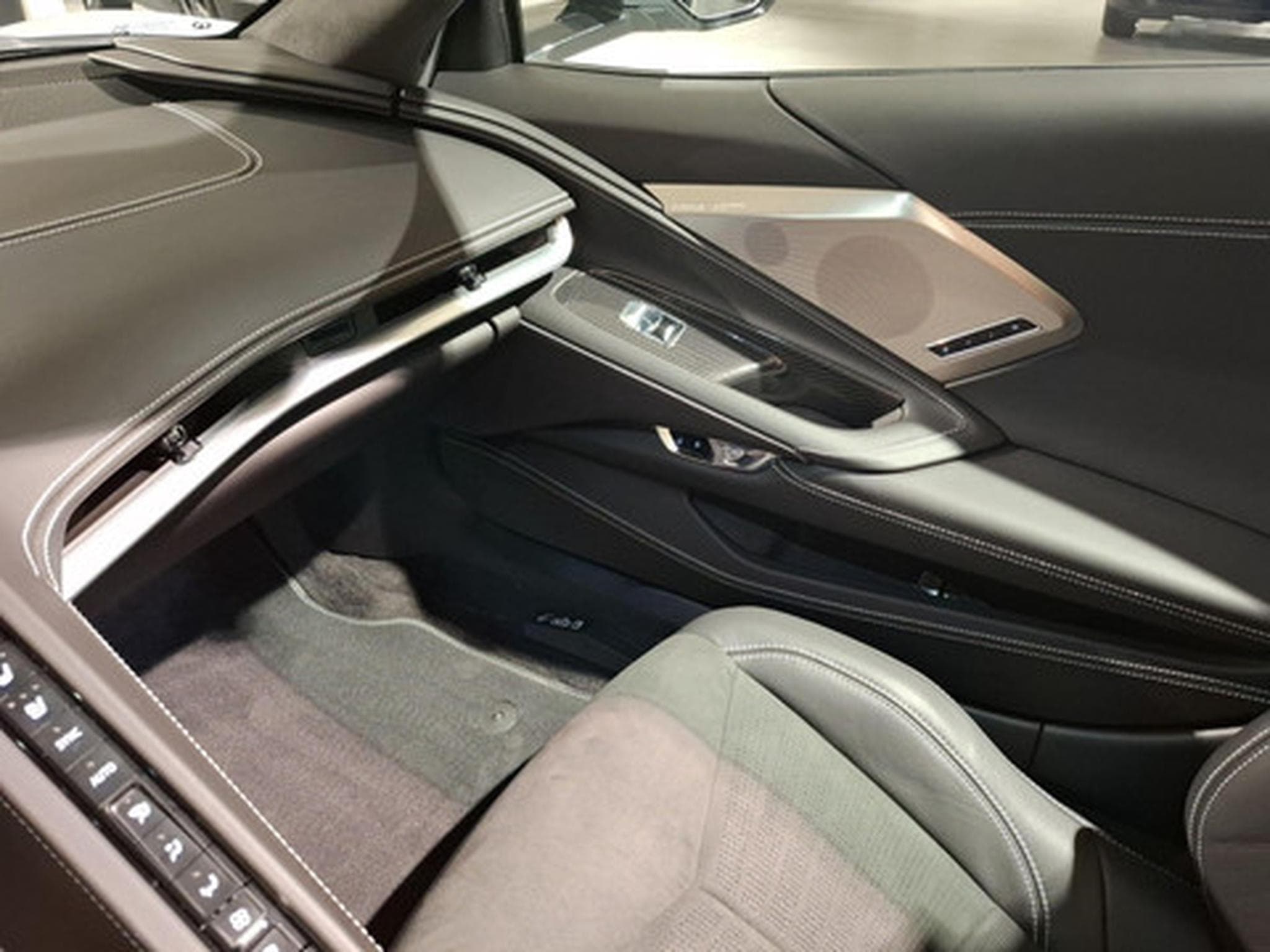 Chevrolet Corvette C8 6.2 Coupé 3LT 2023 (2026) - Photo 17