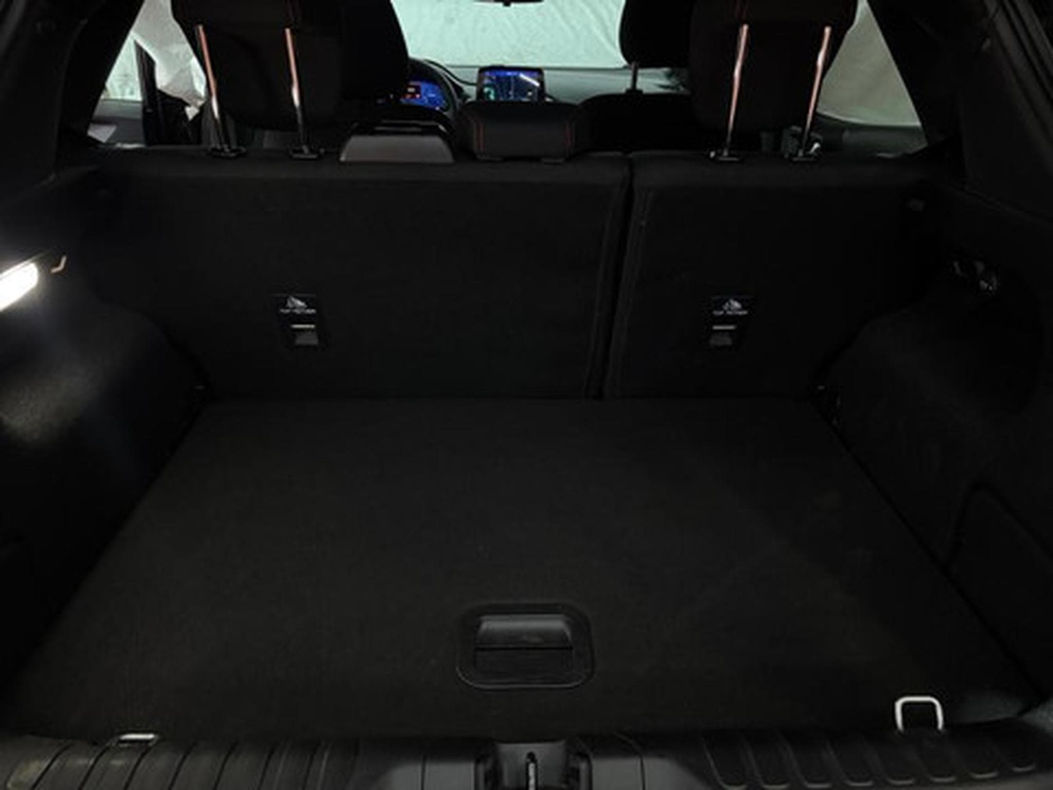 Ford Puma 1.0i Ecoboost mHEV 114kW Aut. ST-Line (2026) - Photo 12