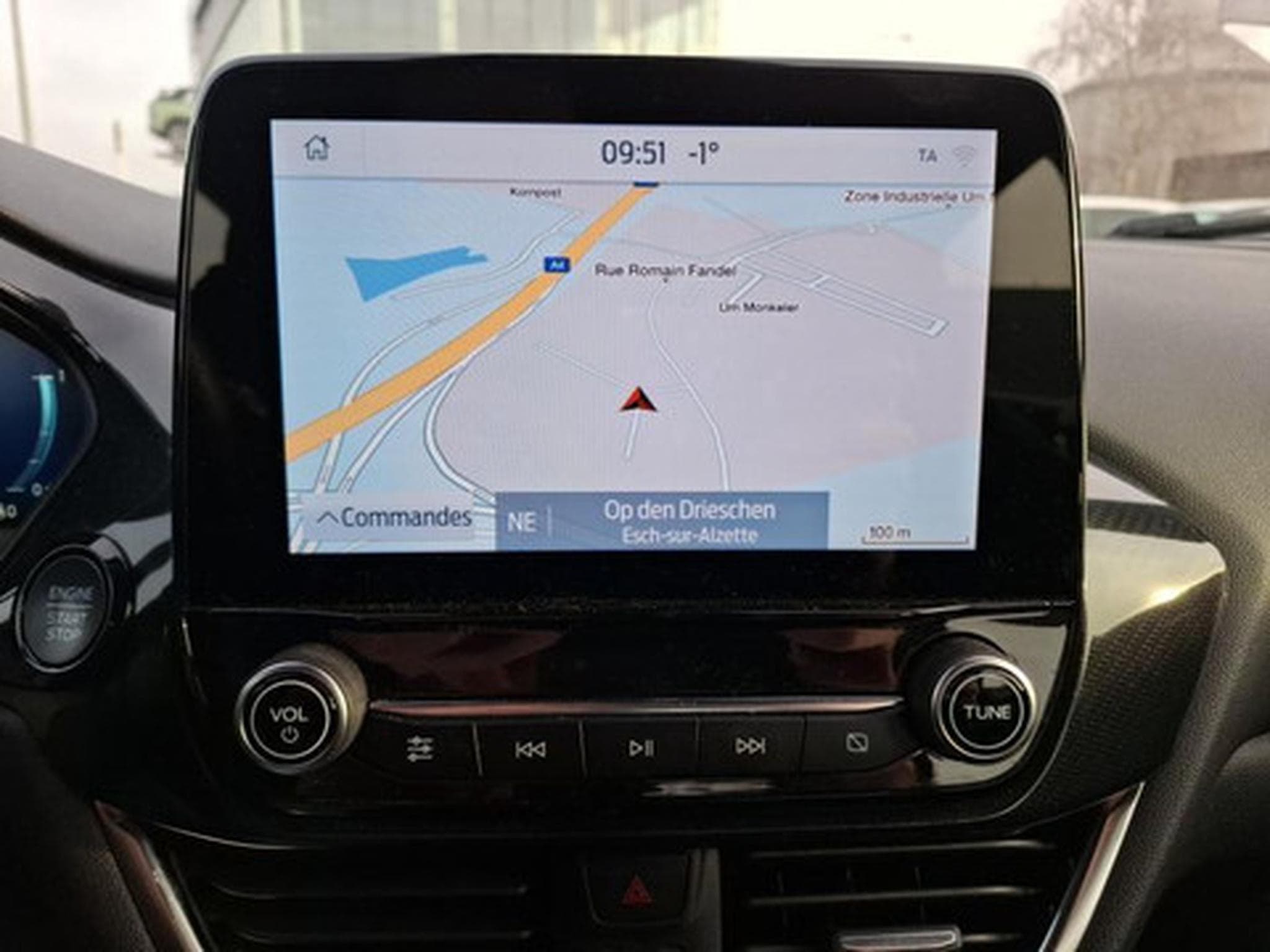 Ford Puma 1.0i Ecoboost MHEV 92kW Aut. ST-Line V (2026) - Photo 3