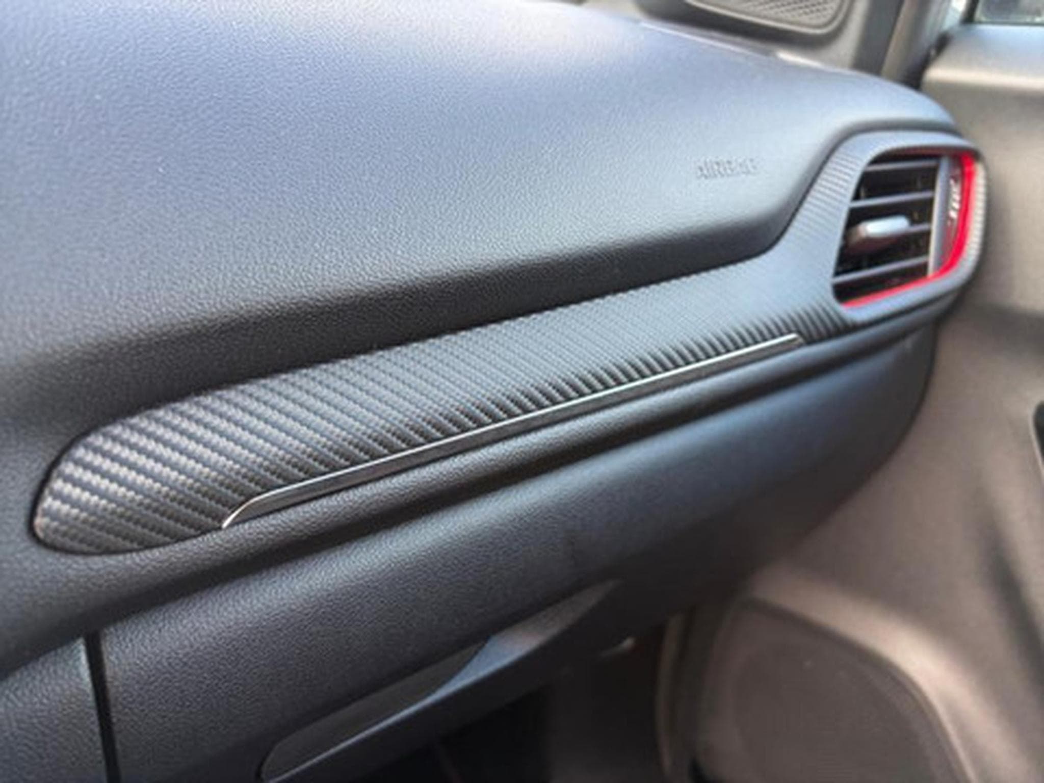 Ford Puma 1.0i Ecoboost mHEV 114kW Aut. ST-Line (2026) - Photo 10