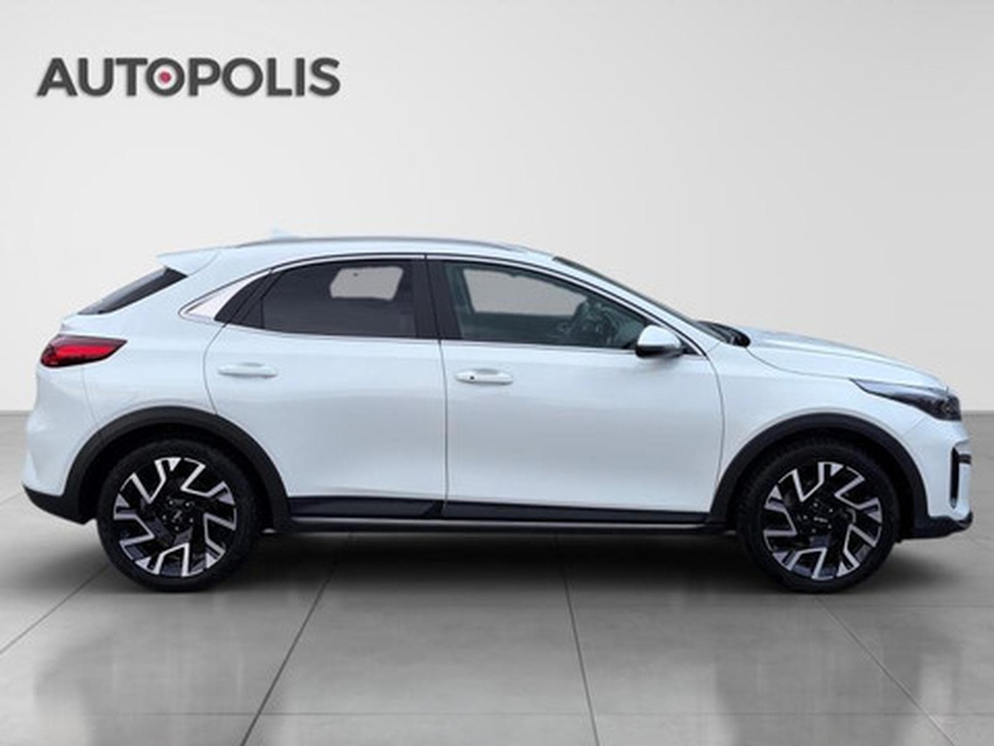 Kia XCeed 1.5 T-GDi 140 DCT GT Line (2026) - Photo 16