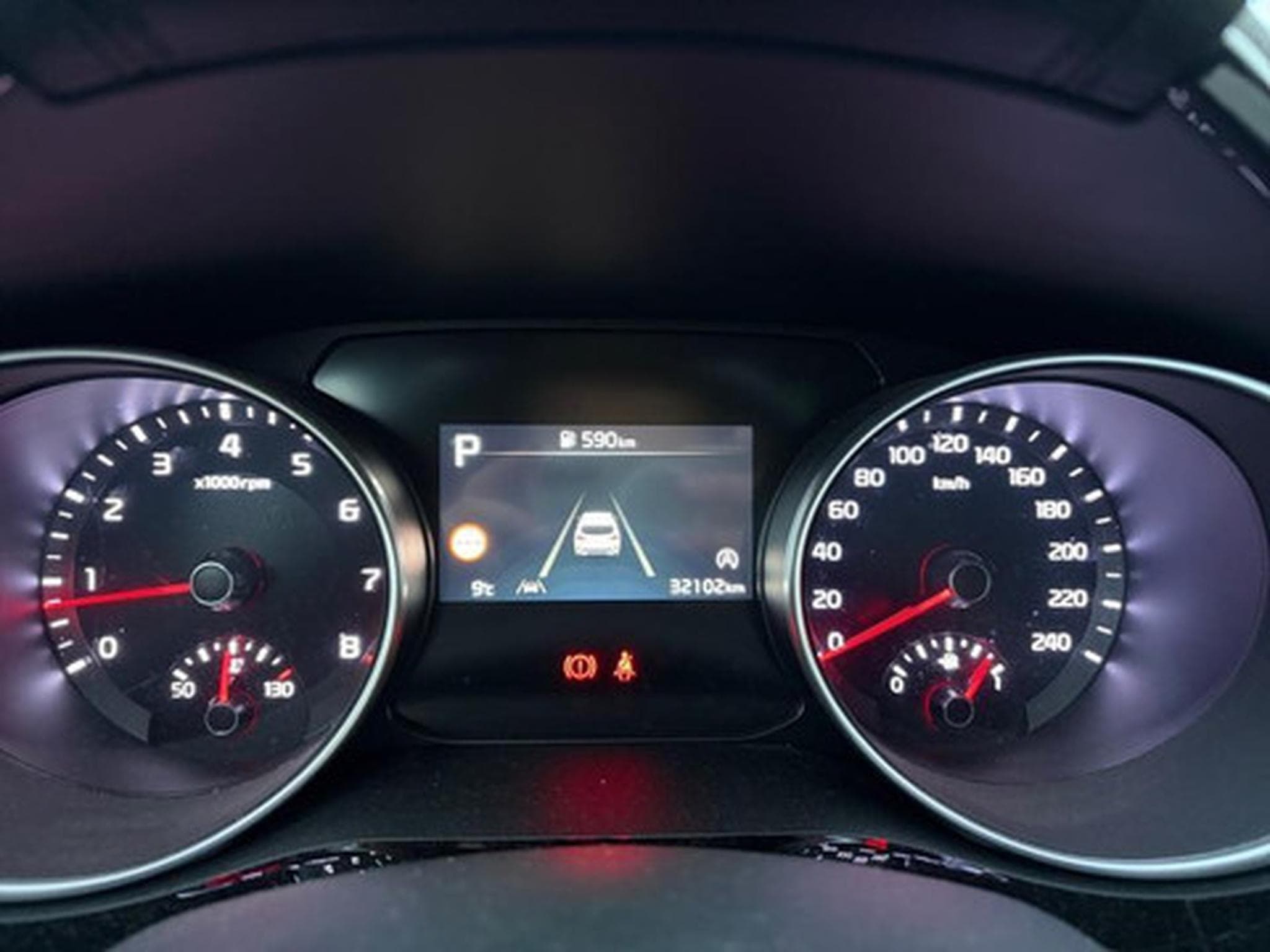 Kia XCeed 1.5 T-GDi 140 DCT GT Line (2026) - Photo 2