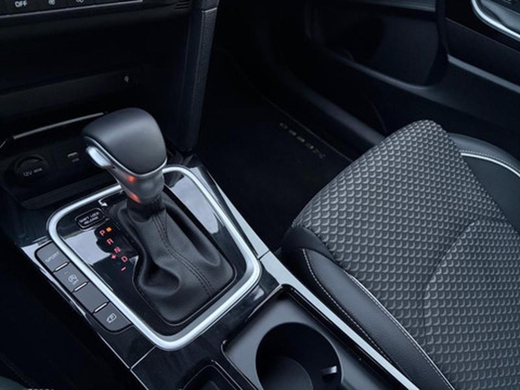 Kia XCeed 1.5 T-GDi 140 DCT GT Line (2026) - Photo 9