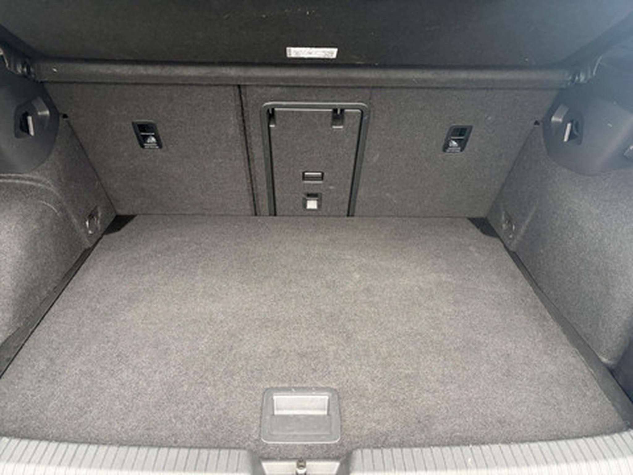 VW Golf VIII GTI (2026) - Photo 12