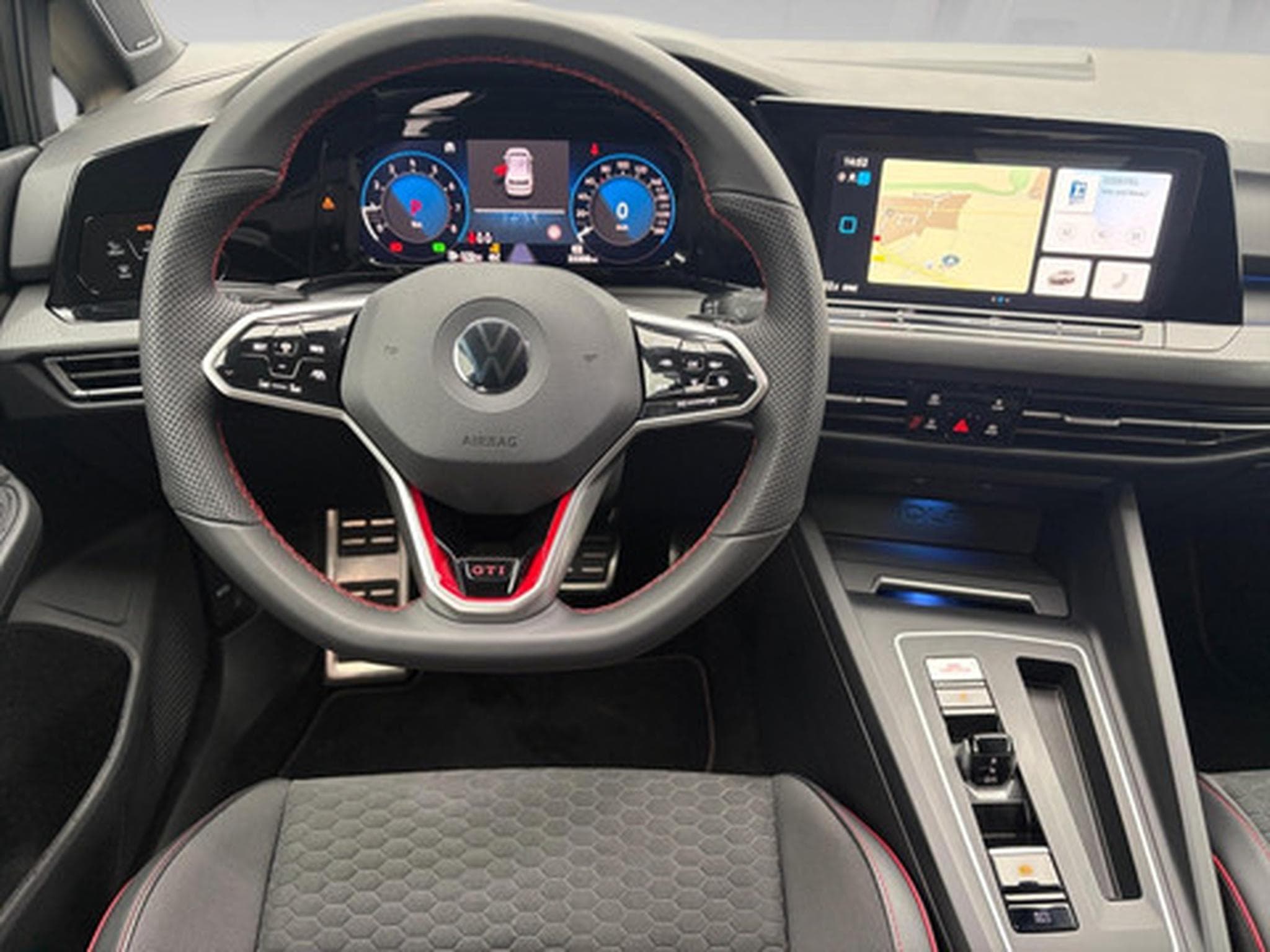 VW Golf VIII GTI (2026) - Photo 7