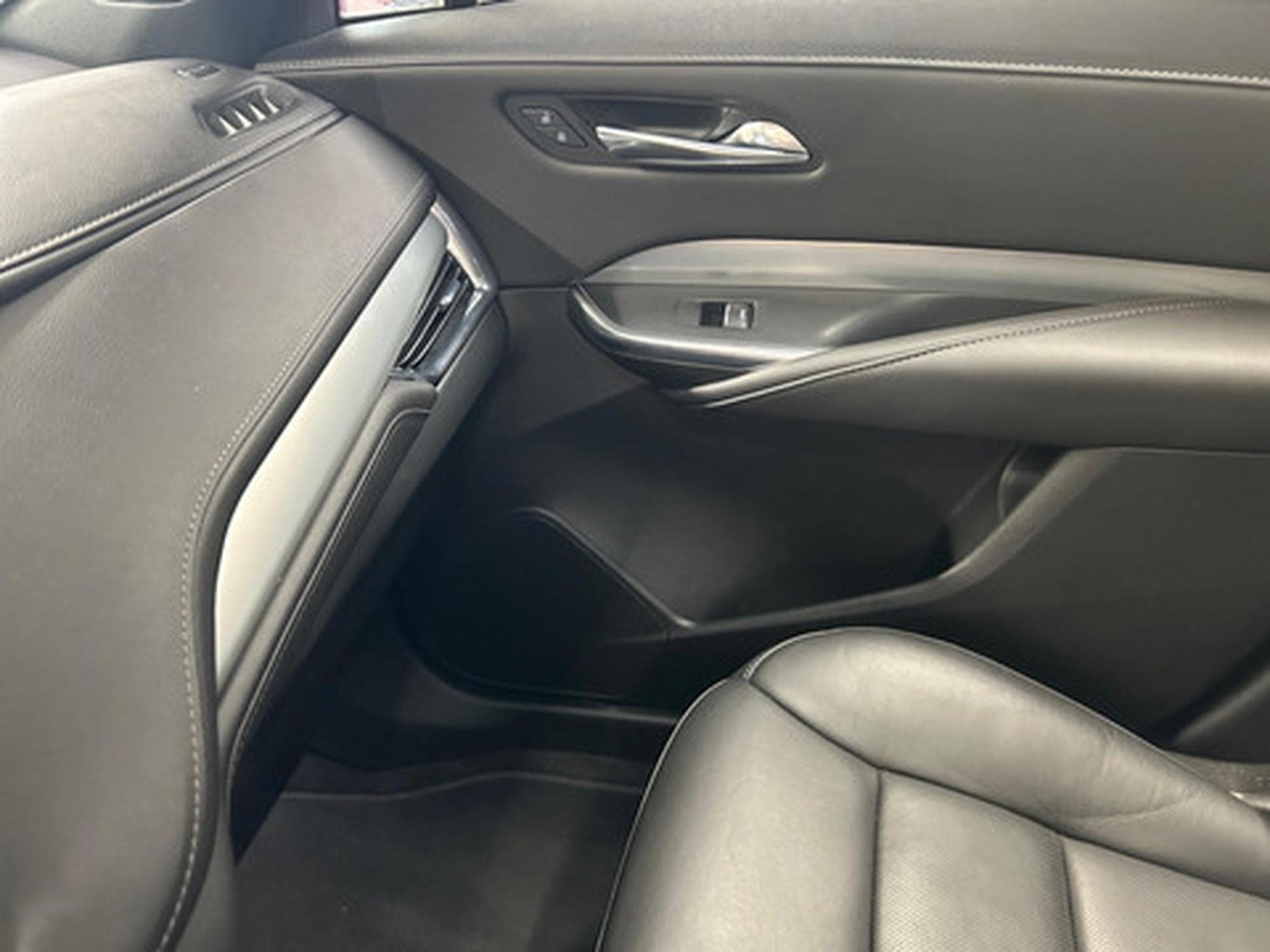 Cadillac XT4 2.0 PREMIUM LUXURY AWD (2026) - Photo 8