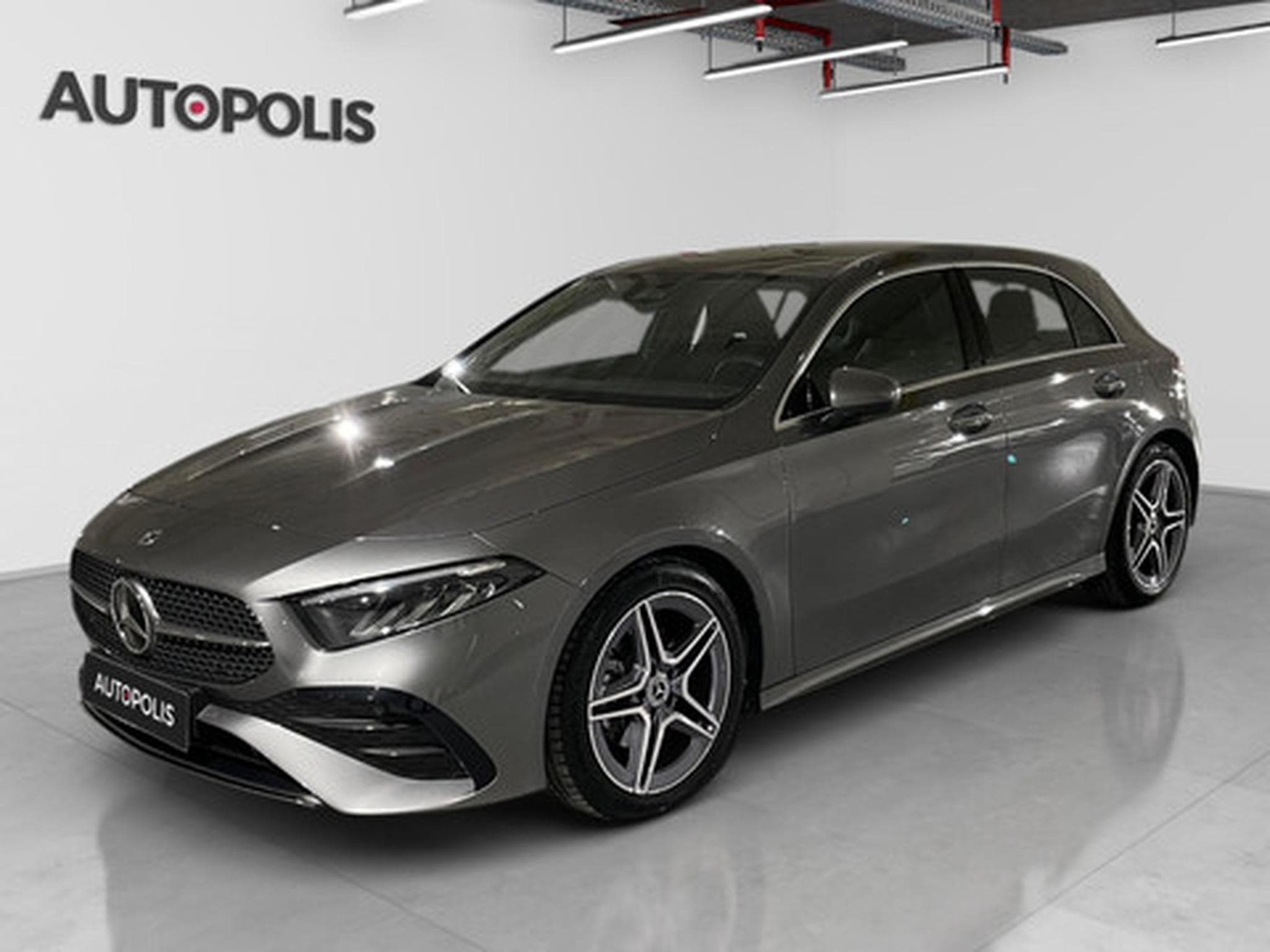 Mercedes A 200 1.3 hatchback AMG EDITION (2025) - Photo 1