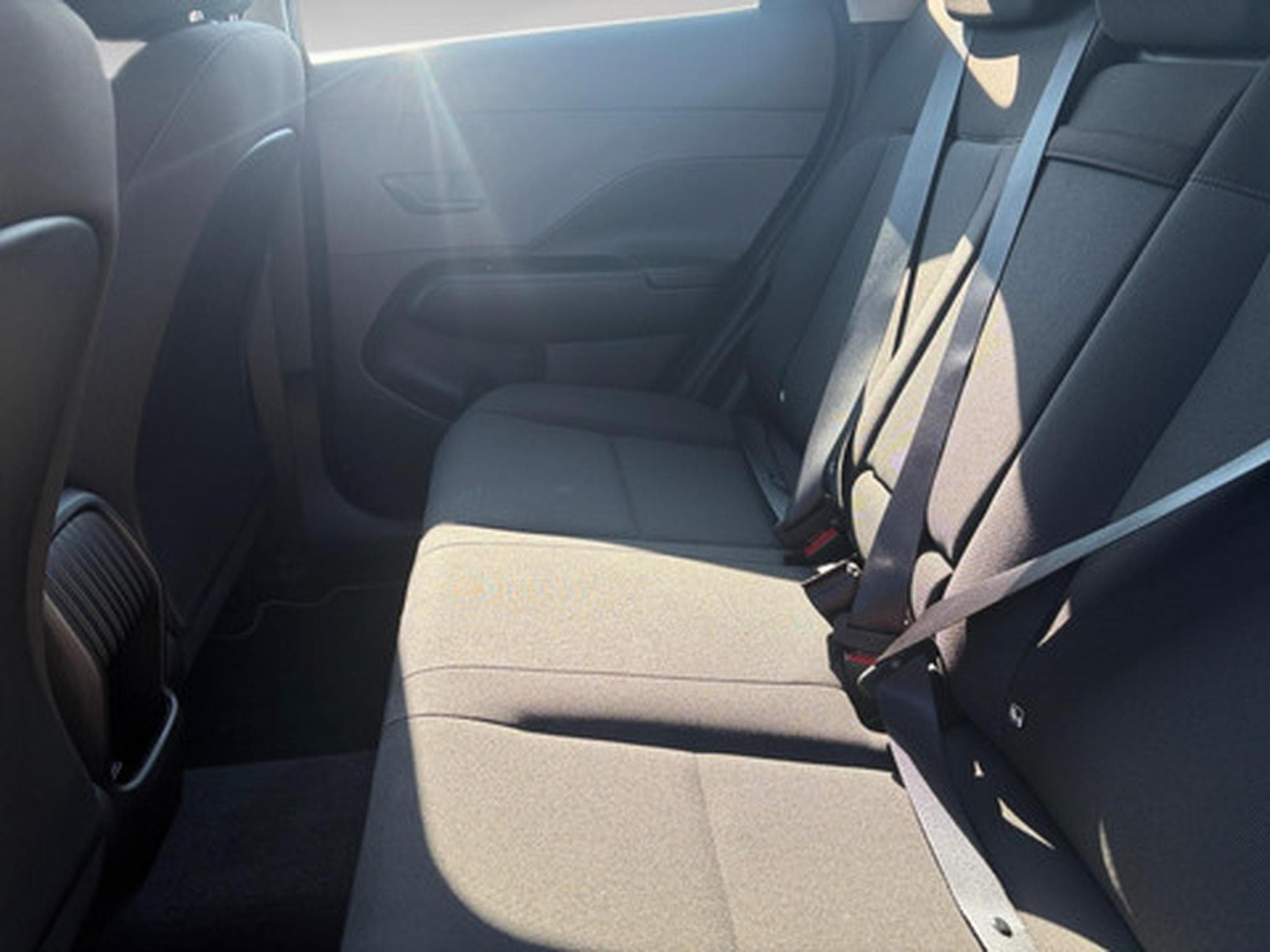 Hyundai Kona 1.0 T-GDI Techno 48V 7-DCT (2026) - Photo 11