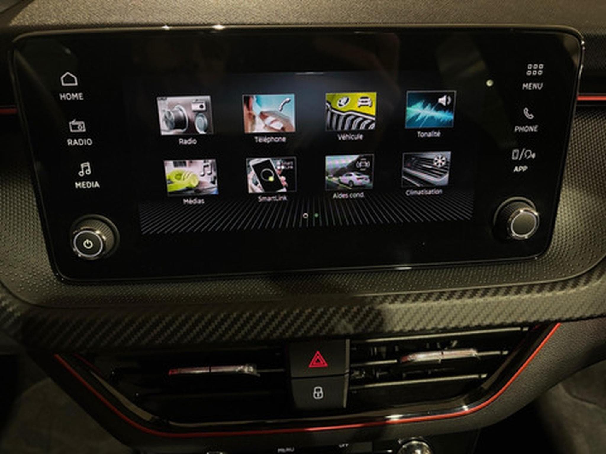 Skoda Kamiq 1.5 Monte Carlo (2026) - Photo 20