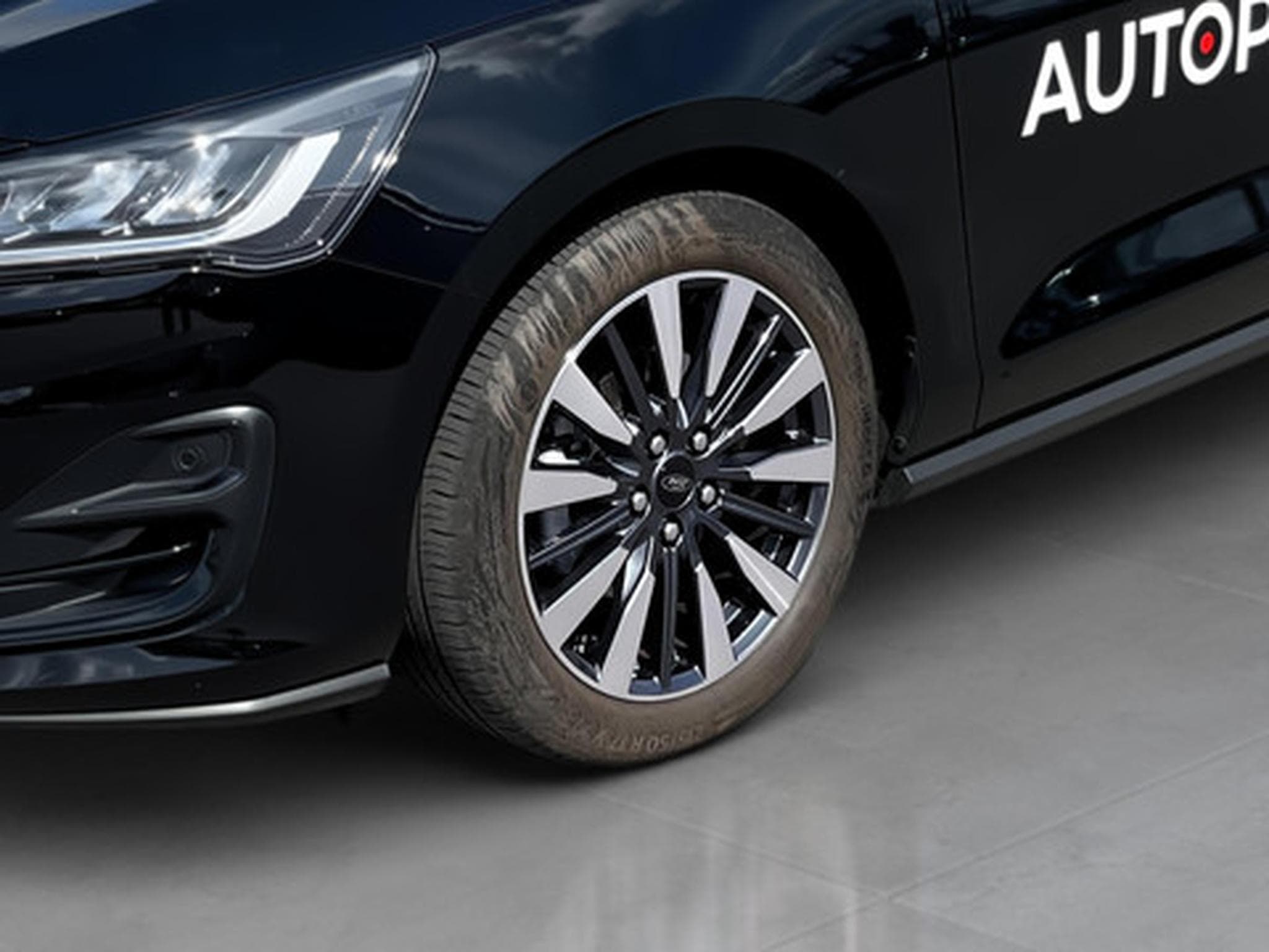 Ford Focus Titanium X (2026) - Photo 19