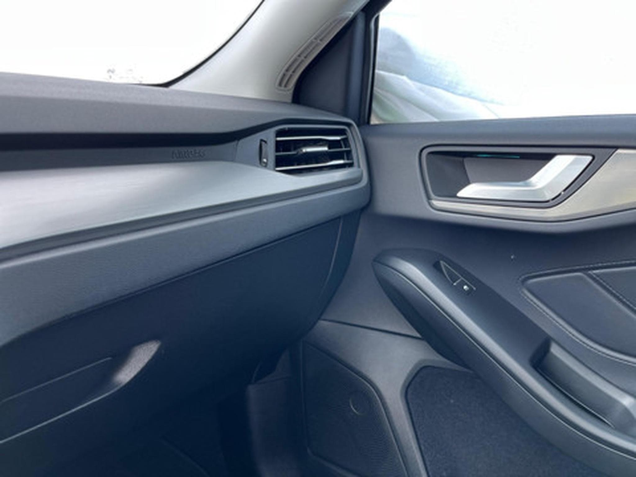 Ford Focus Titanium X (2026) - Photo 9