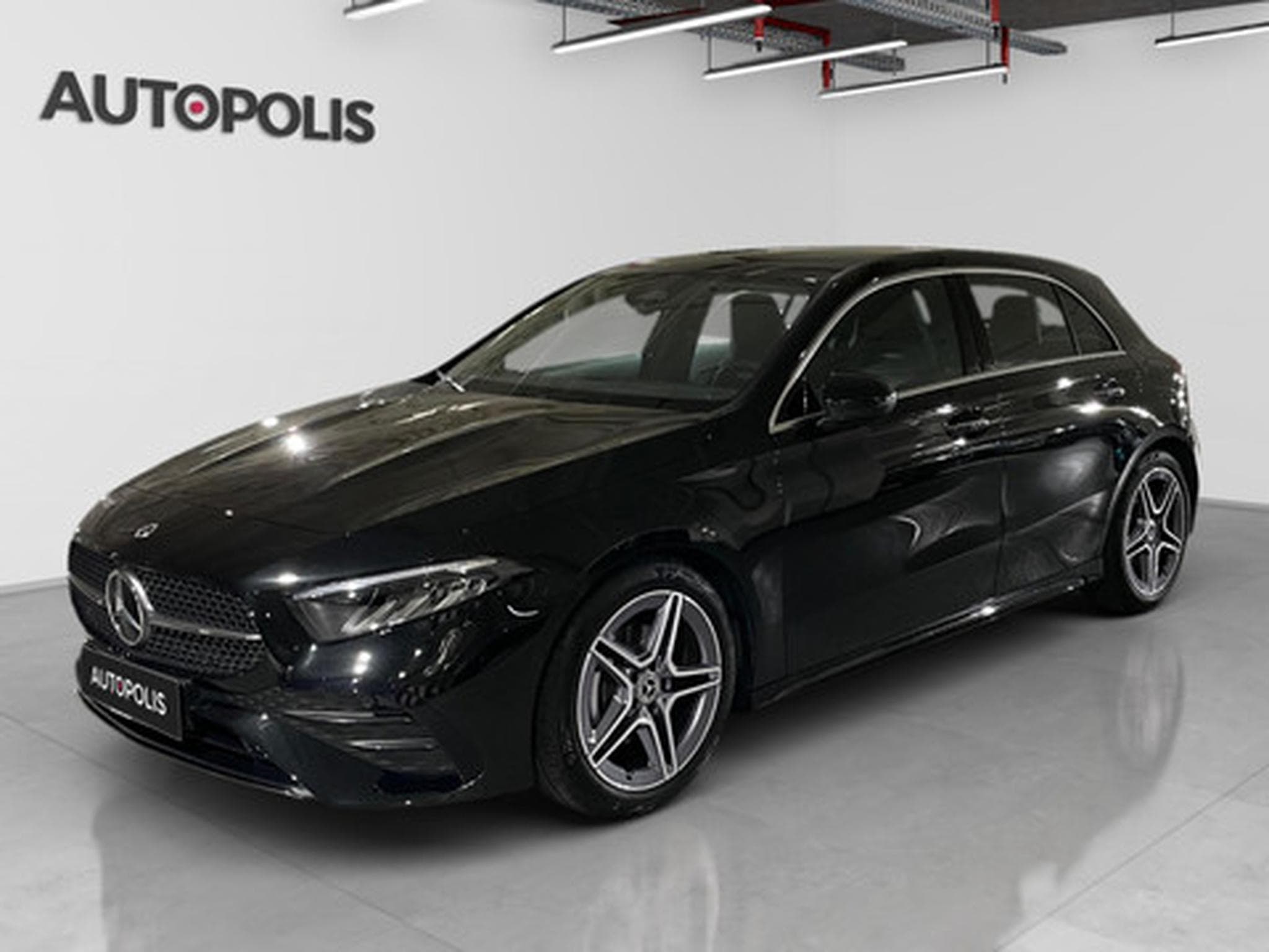 Mercedes A 200 1.3 hatchback AMG EDITION (2025) - Photo 1