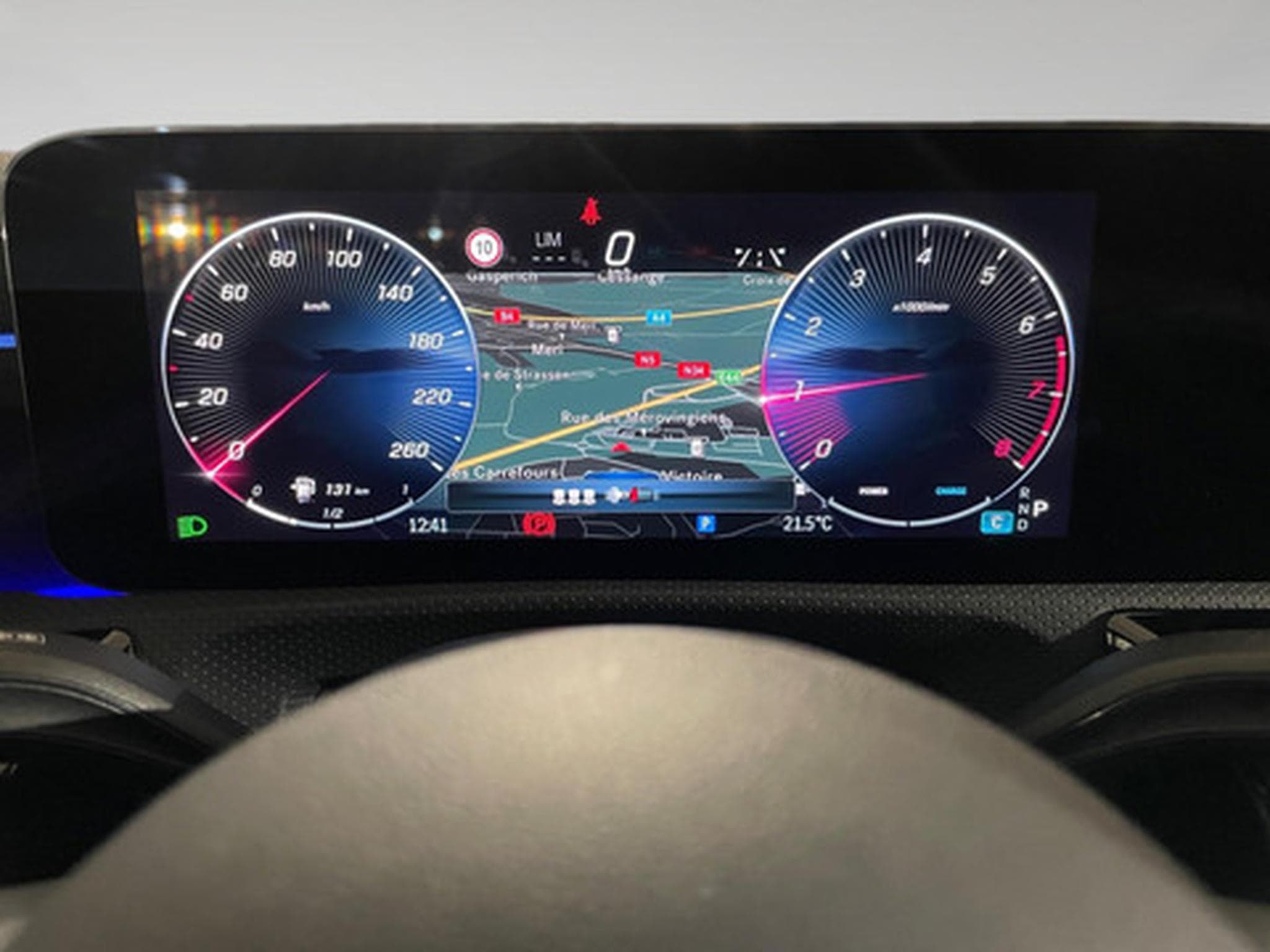 Mercedes A 200 1.3 hatchback AMG EDITION (2025) - Photo 2