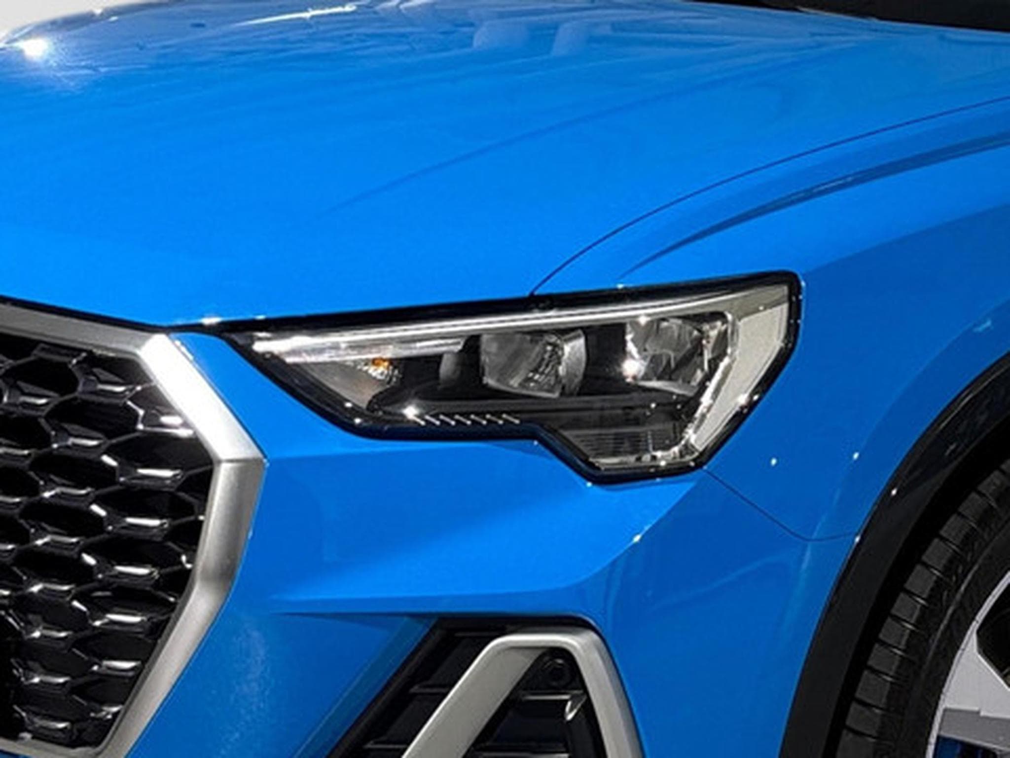 Audi Q3 2.0 TDI Sportback S line 35 TDi Quattr (2026) - Photo 21