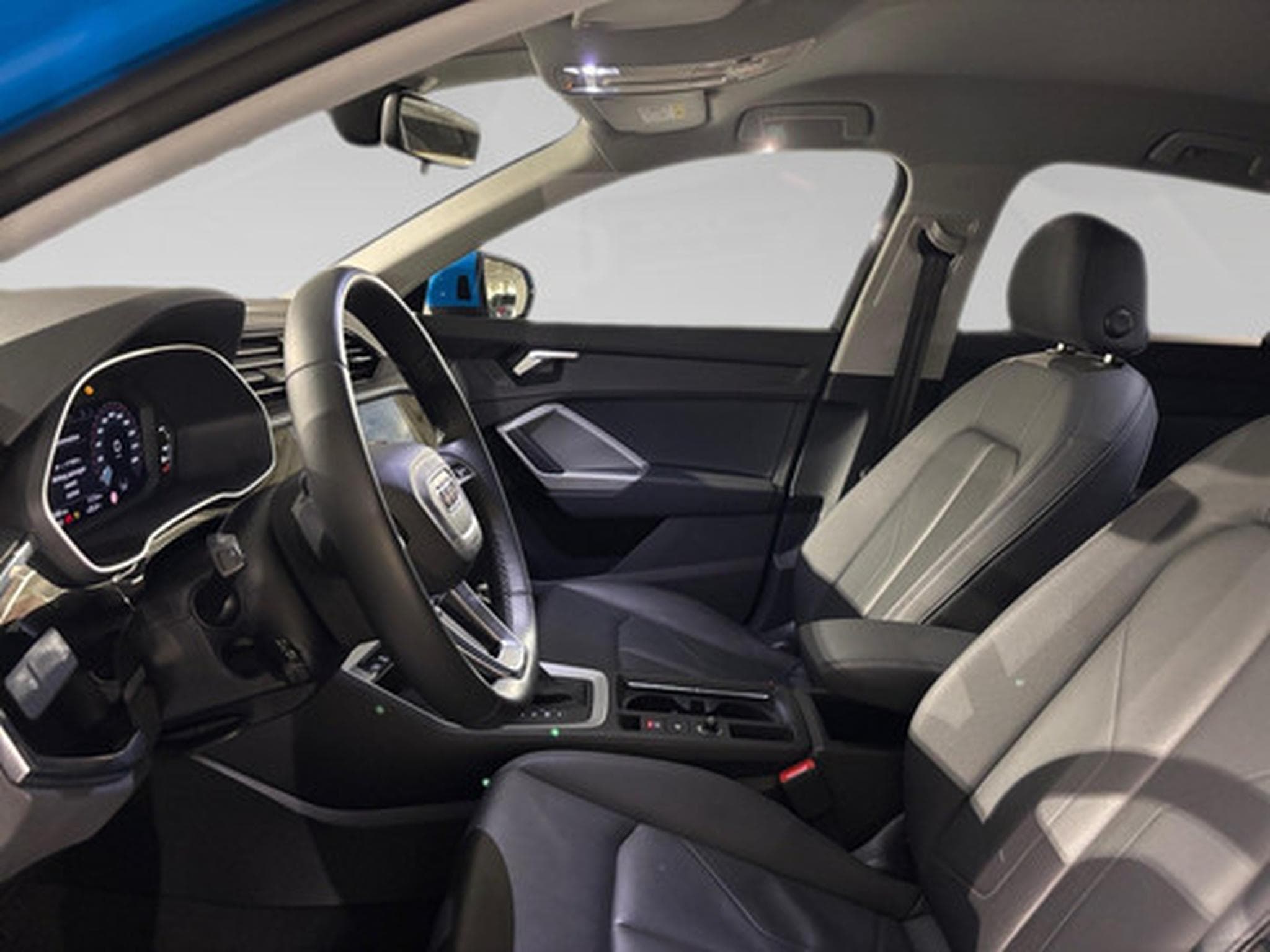 Audi Q3 2.0 TDI Sportback S line 35 TDi Quattr (2026) - Photo 4