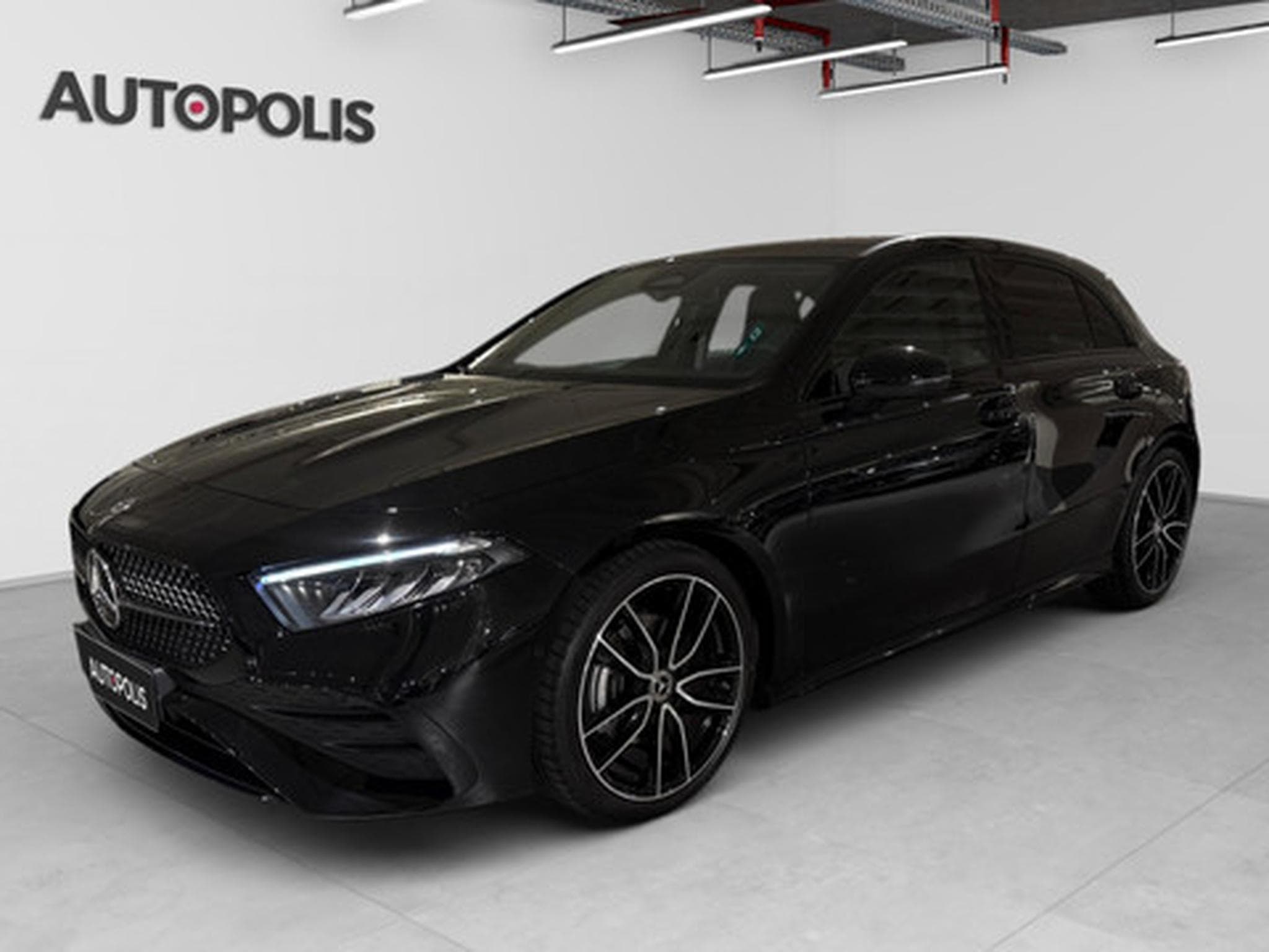 Mercedes A 200 1.3 hatchback AMG NIGHT EDITION (2026) - Foto 1