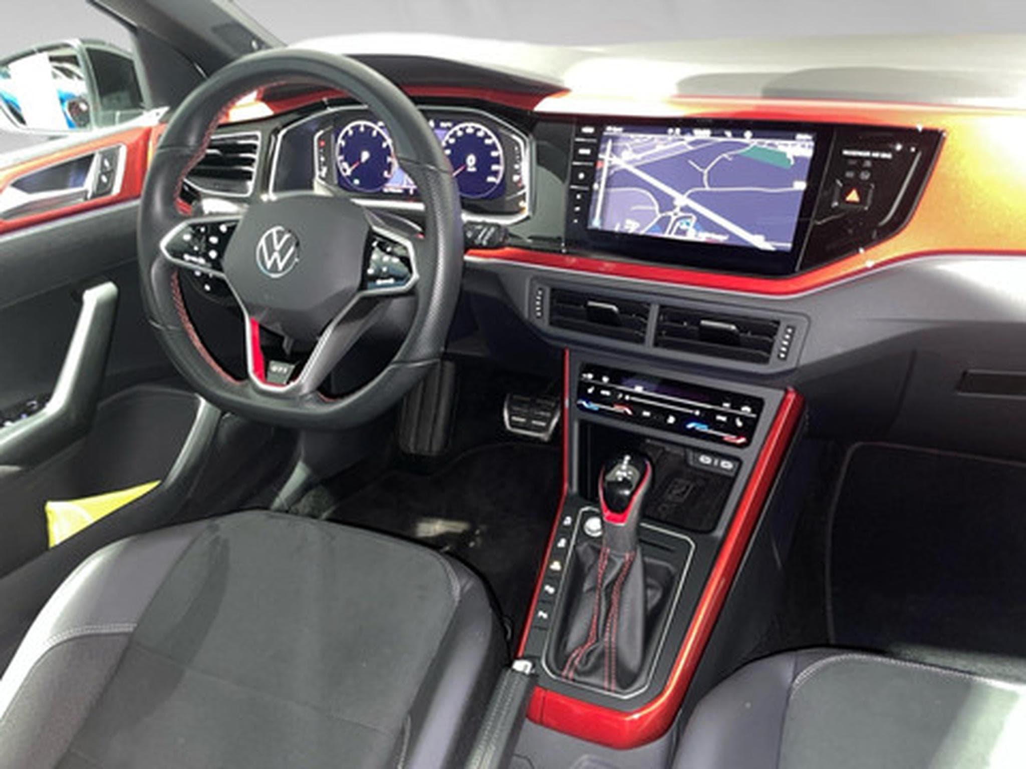 VW Polo 2.0 TSI OPF DSG GTI (2026) - Photo 7