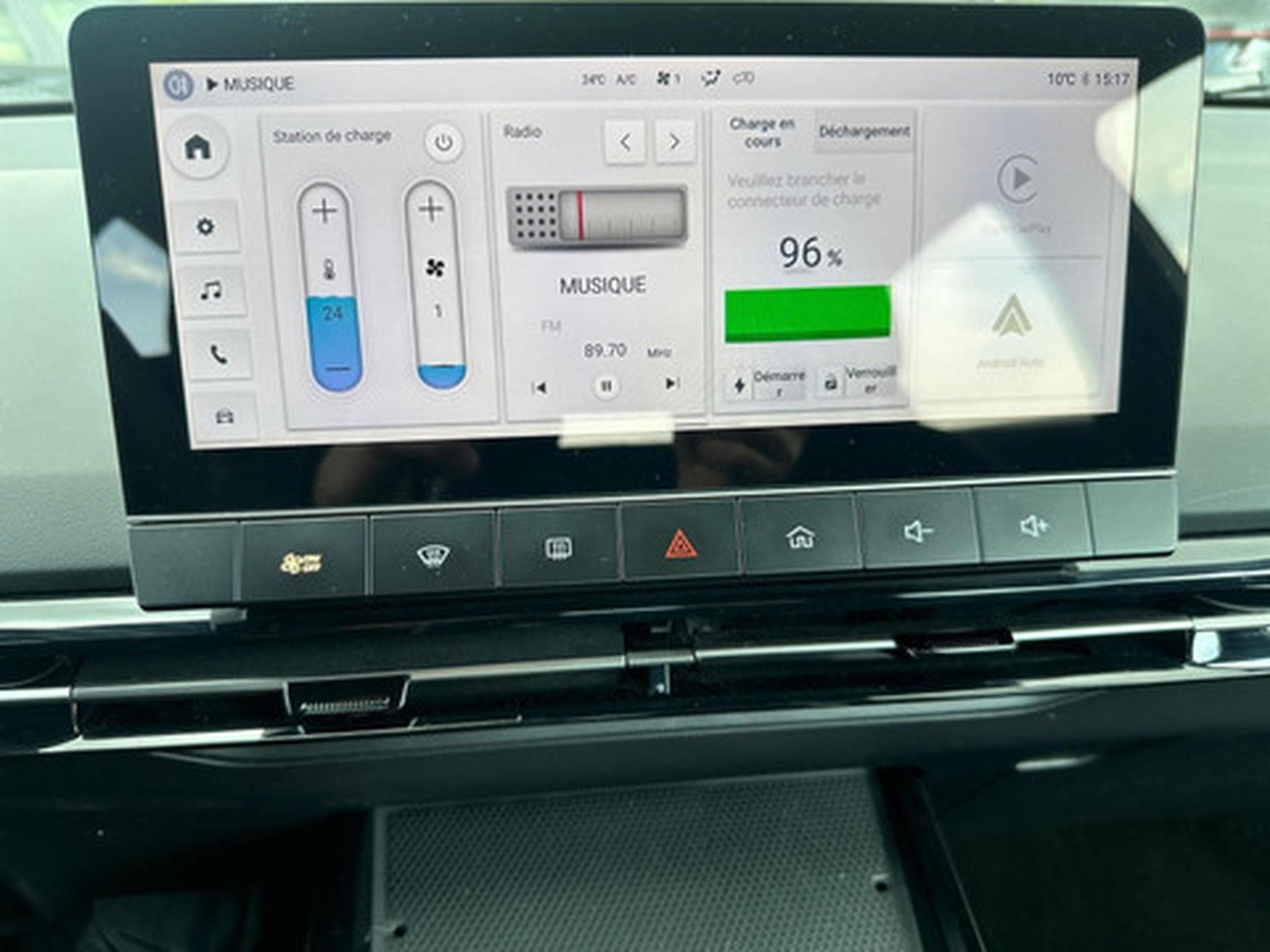 MG MG4 STANDARD (2026) - Photo 10