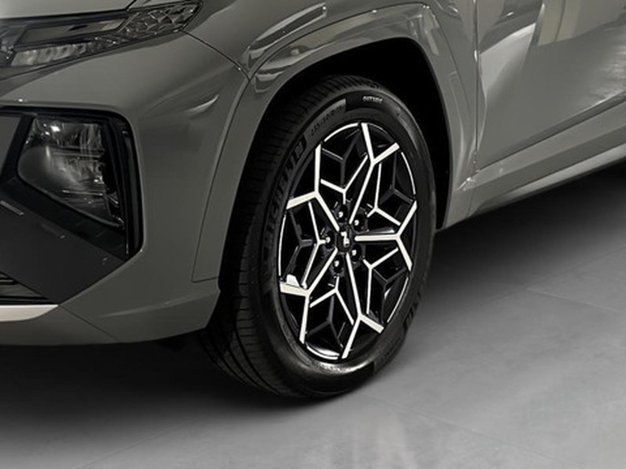 Hyundai Tucson 1.6 Shine Plug-in AWD (2026) - Photo 20