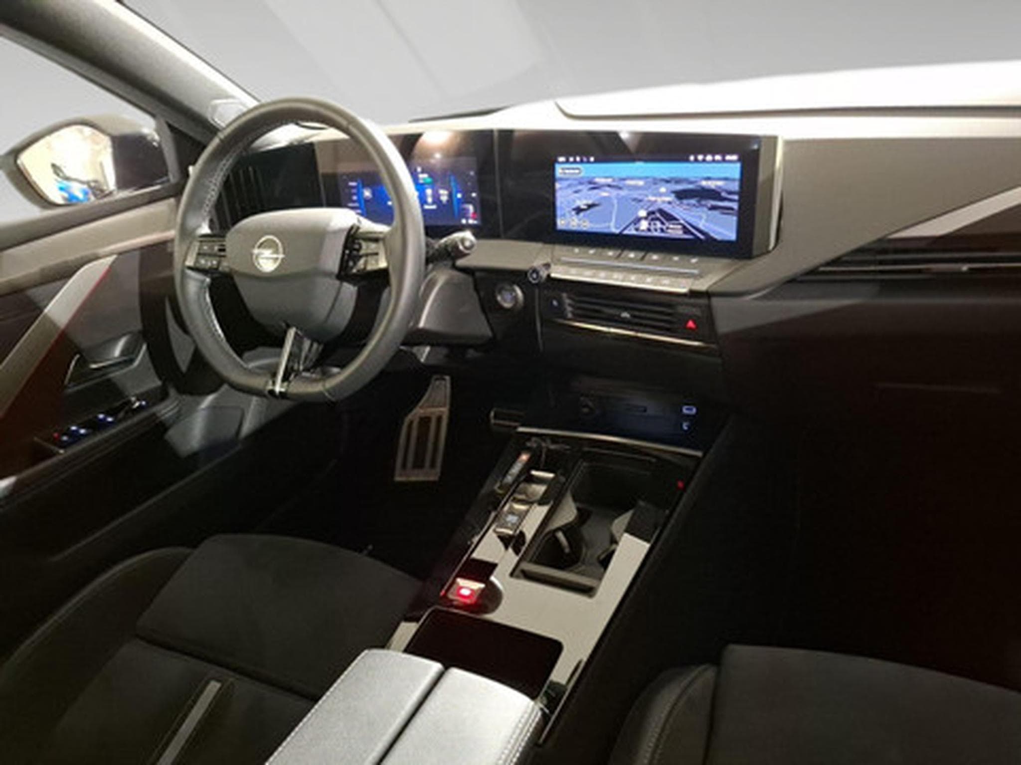 Opel Astra 1.6 GSe (2026) - Photo 11