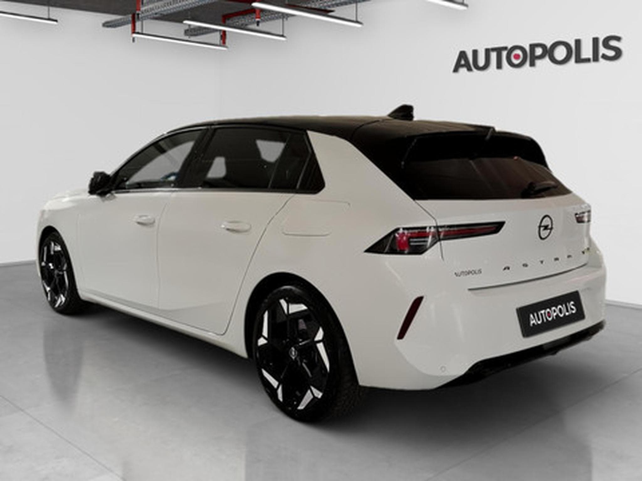 Opel Astra 1.6 GSe (2026) - Photo 2