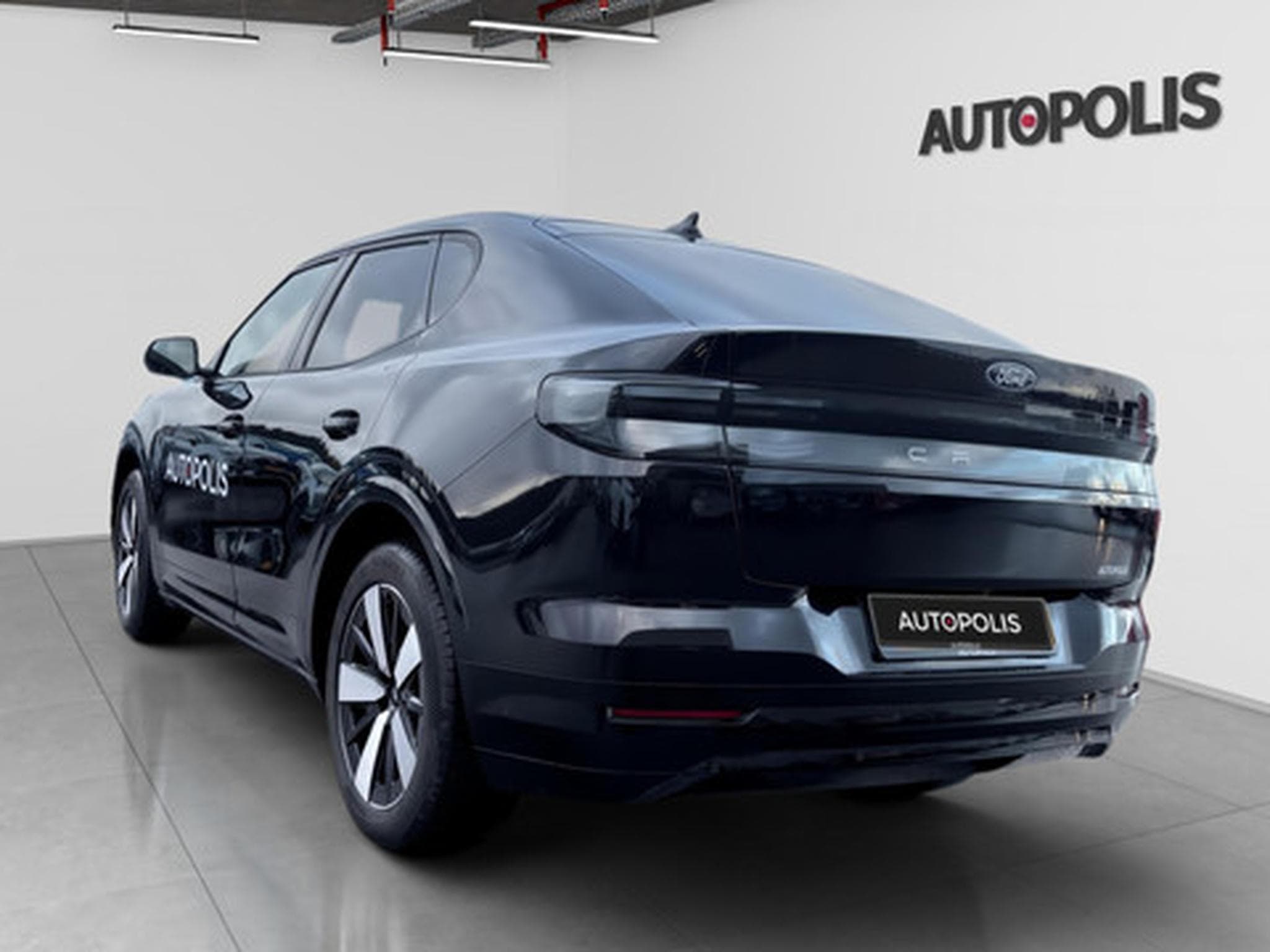 Ford Capri 79kWh Extended Range AWD (2026) - Photo 18