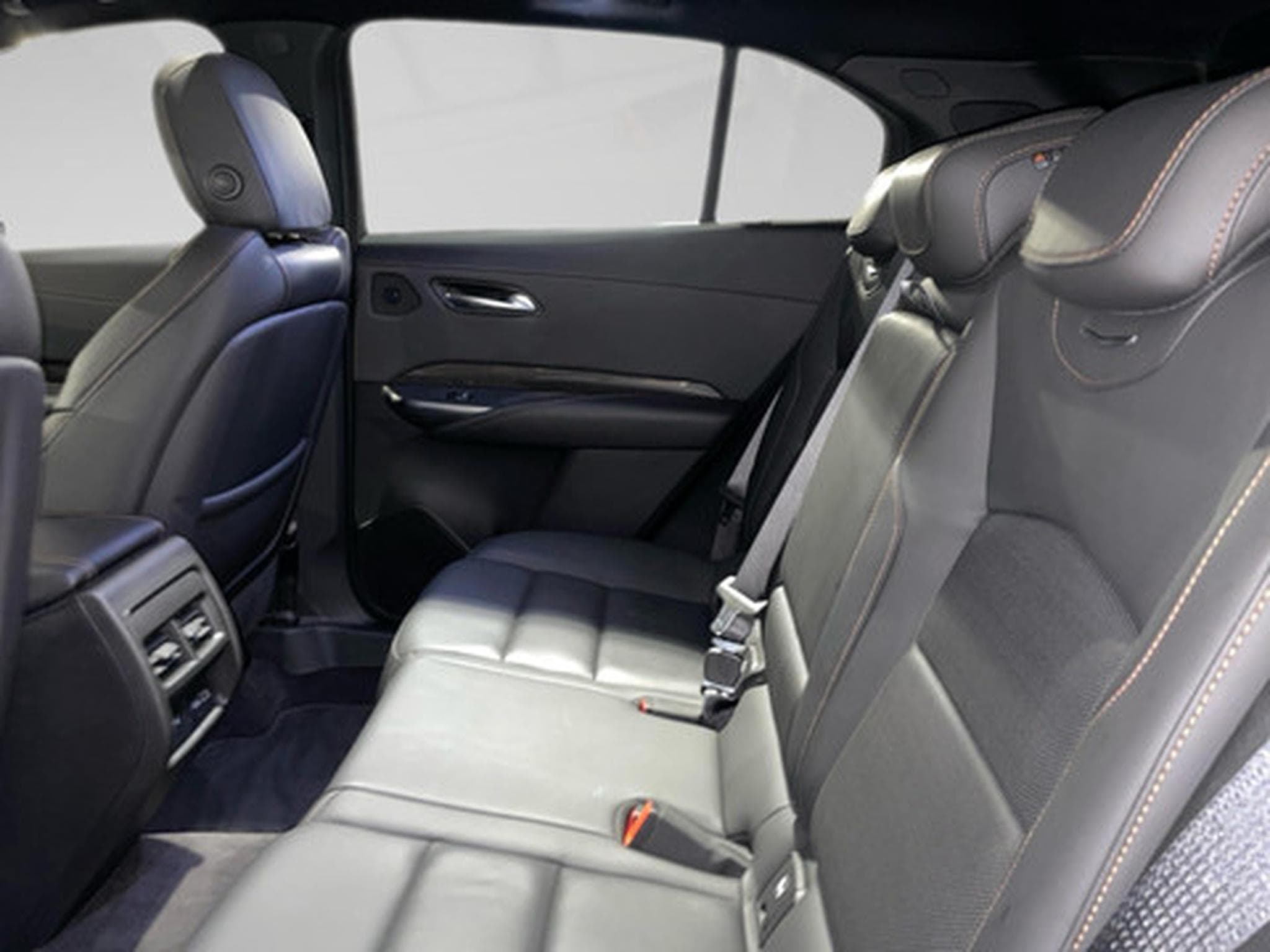 Cadillac XT4 350T AWD Sport Auto. (2026) - Photo 11