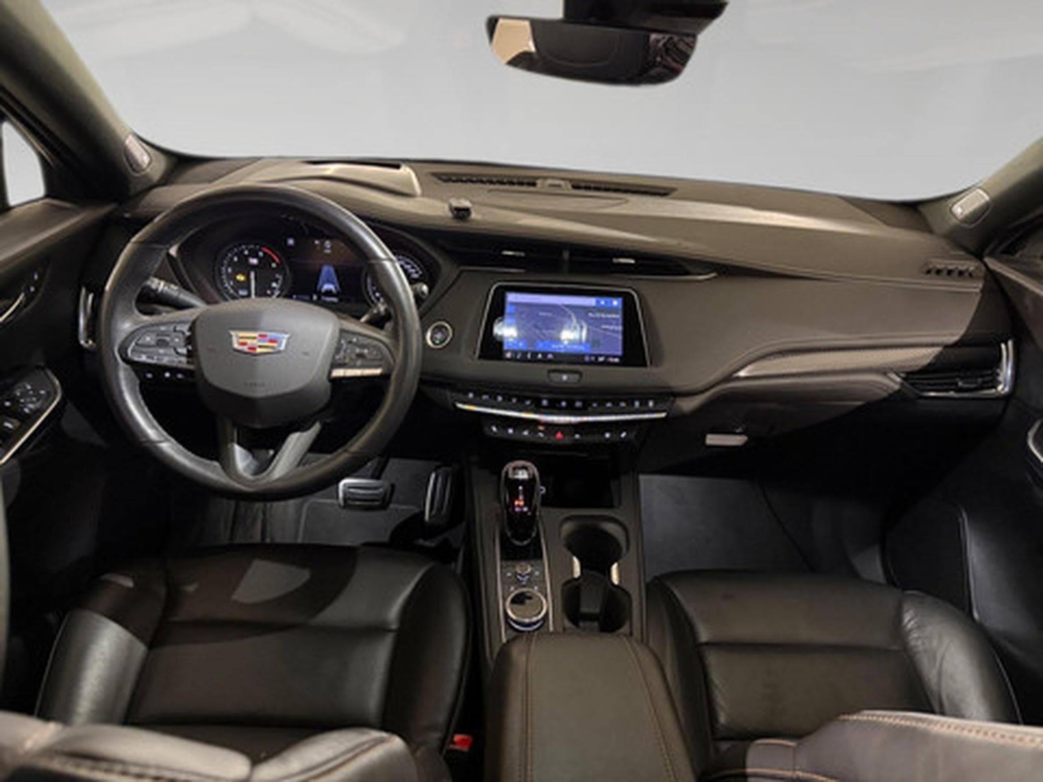 Cadillac XT4 2.0 350D AWD Sport Auto. (2026) - Photo 5