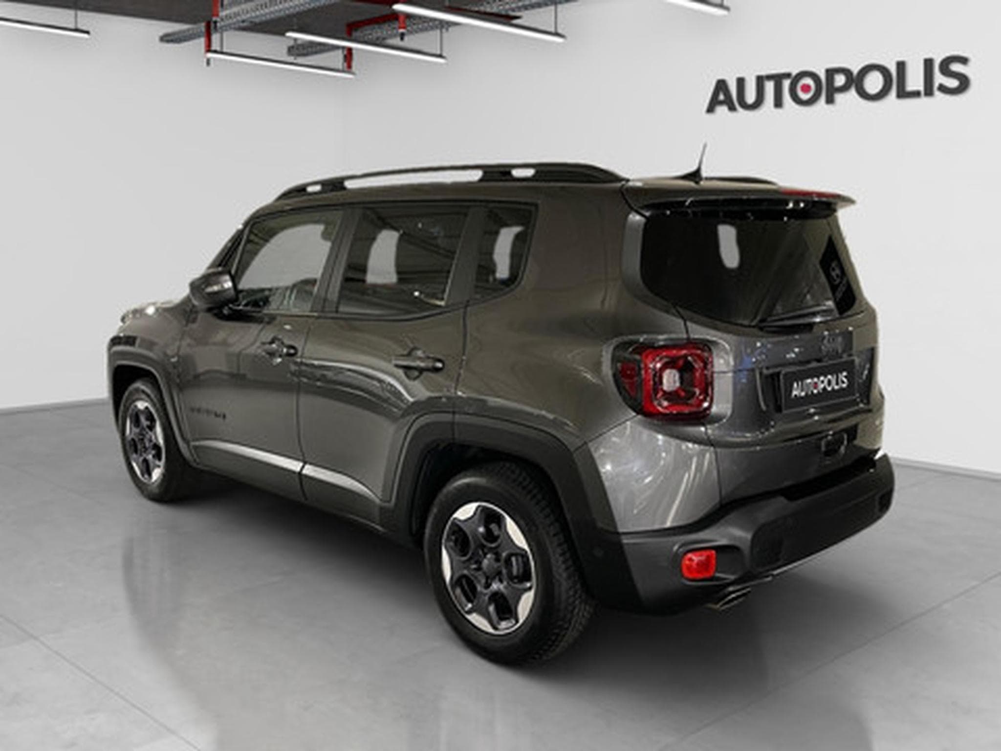 Jeep Renegade 1.6 MJD 130 4x2 MTX 80th (2021) - Photo 13