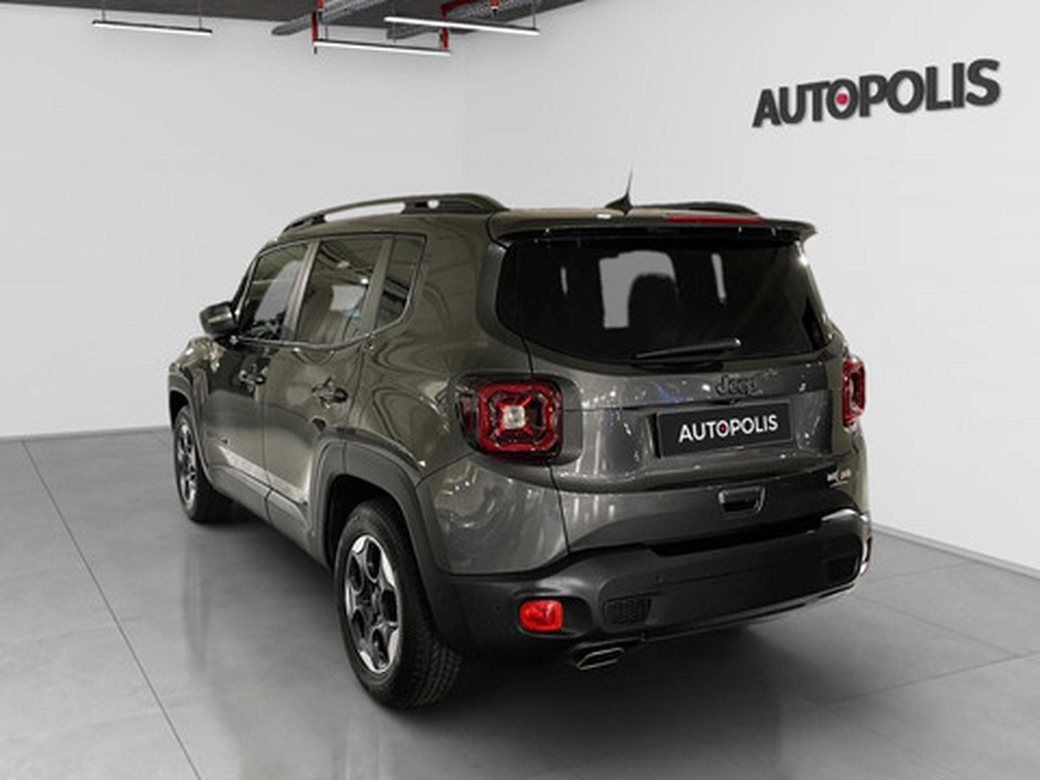 Jeep Renegade 1.6 MJD 130 4x2 MTX 80th (2021) - Photo 18