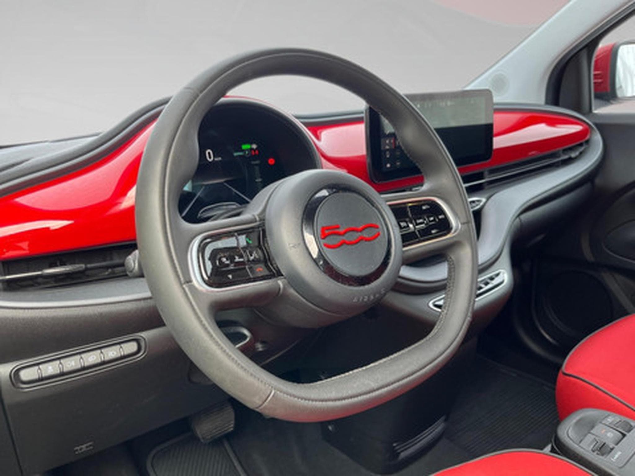 Fiat 500 500e ELECTRIC CABRIO 42KWh (2026) - Photo 8