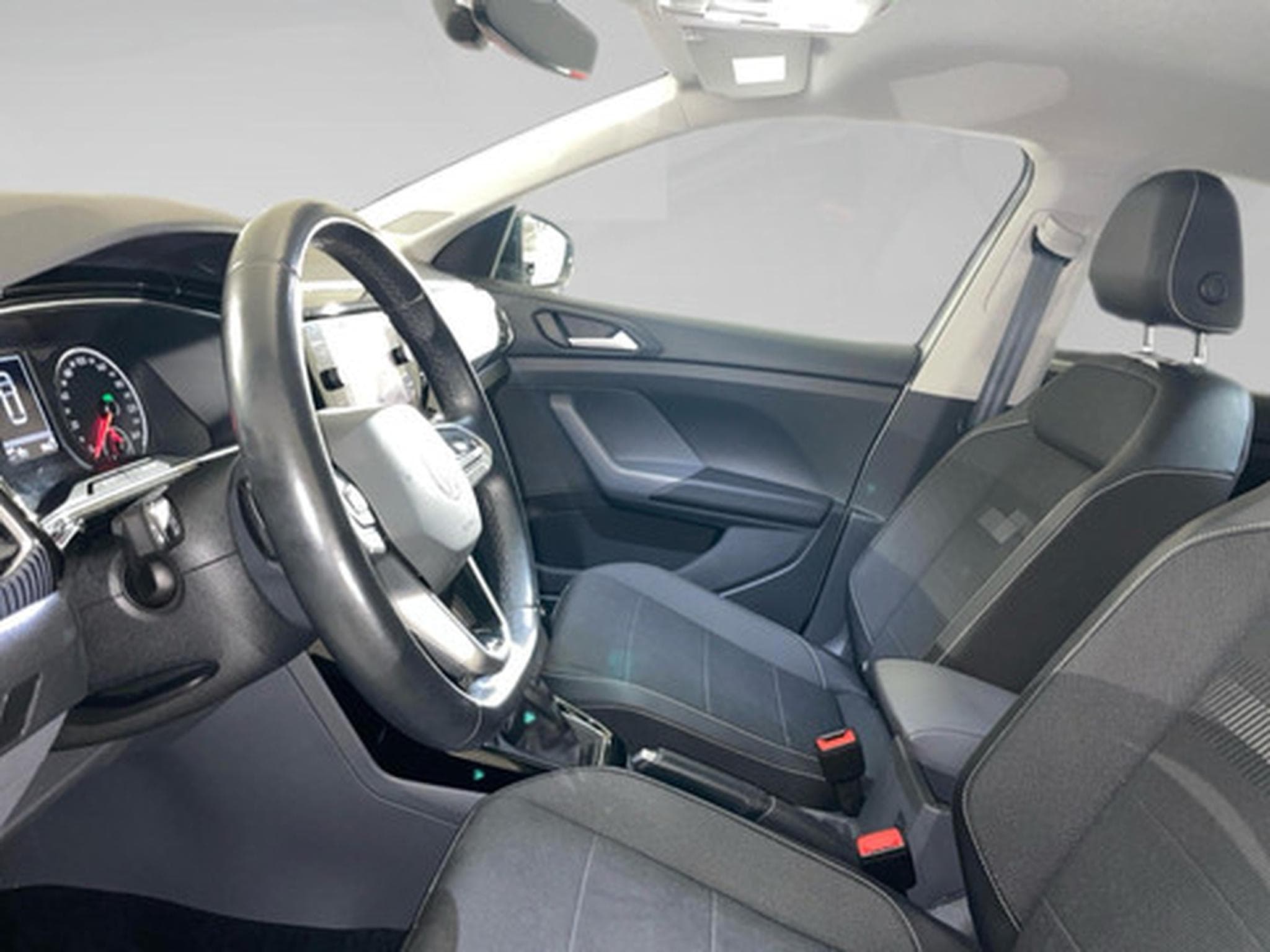 VW T-Cross 1.5 TSI OPF 110kW DSG Style (2026) - Photo 4