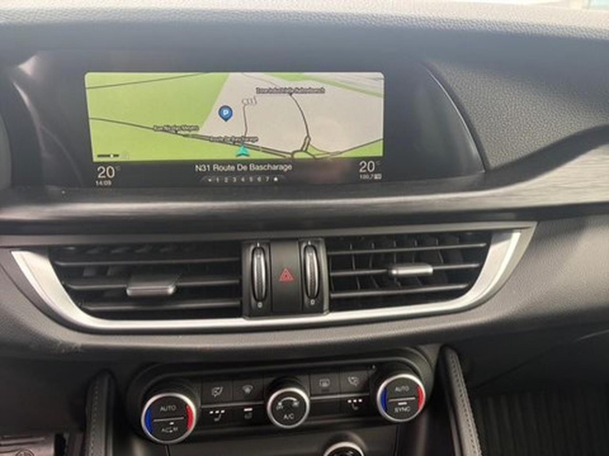 Alfa-Romeo Stelvio 2.0 280 Lusso AWD (2019) - Foto 3