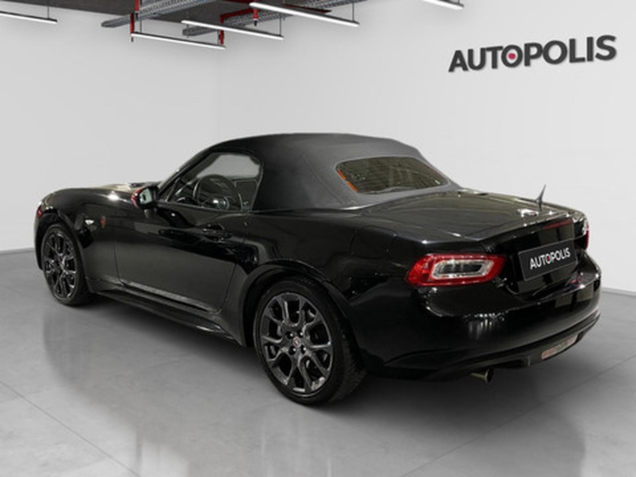 Fiat 124 Spider 124 SPIDER LUSSO 1.4 Multiair 140 pk Aut (2026) - Photo 15